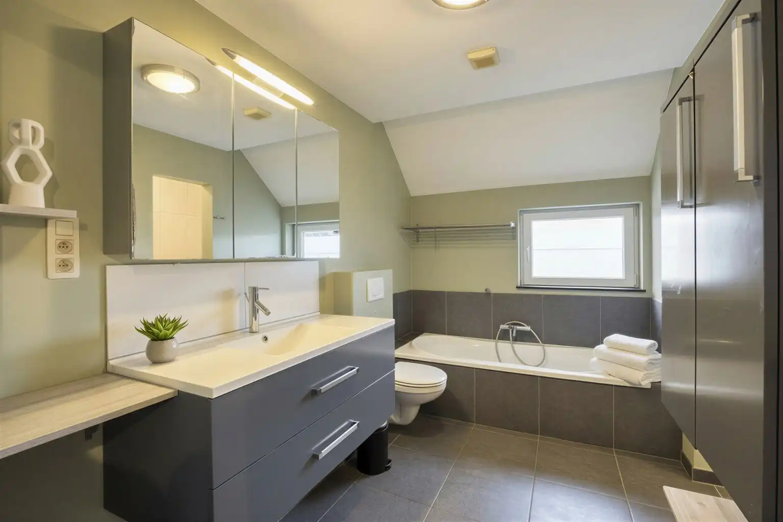 Mooie, instapklare woning met tuin in Hoegaarden (Hoksem) foto 20