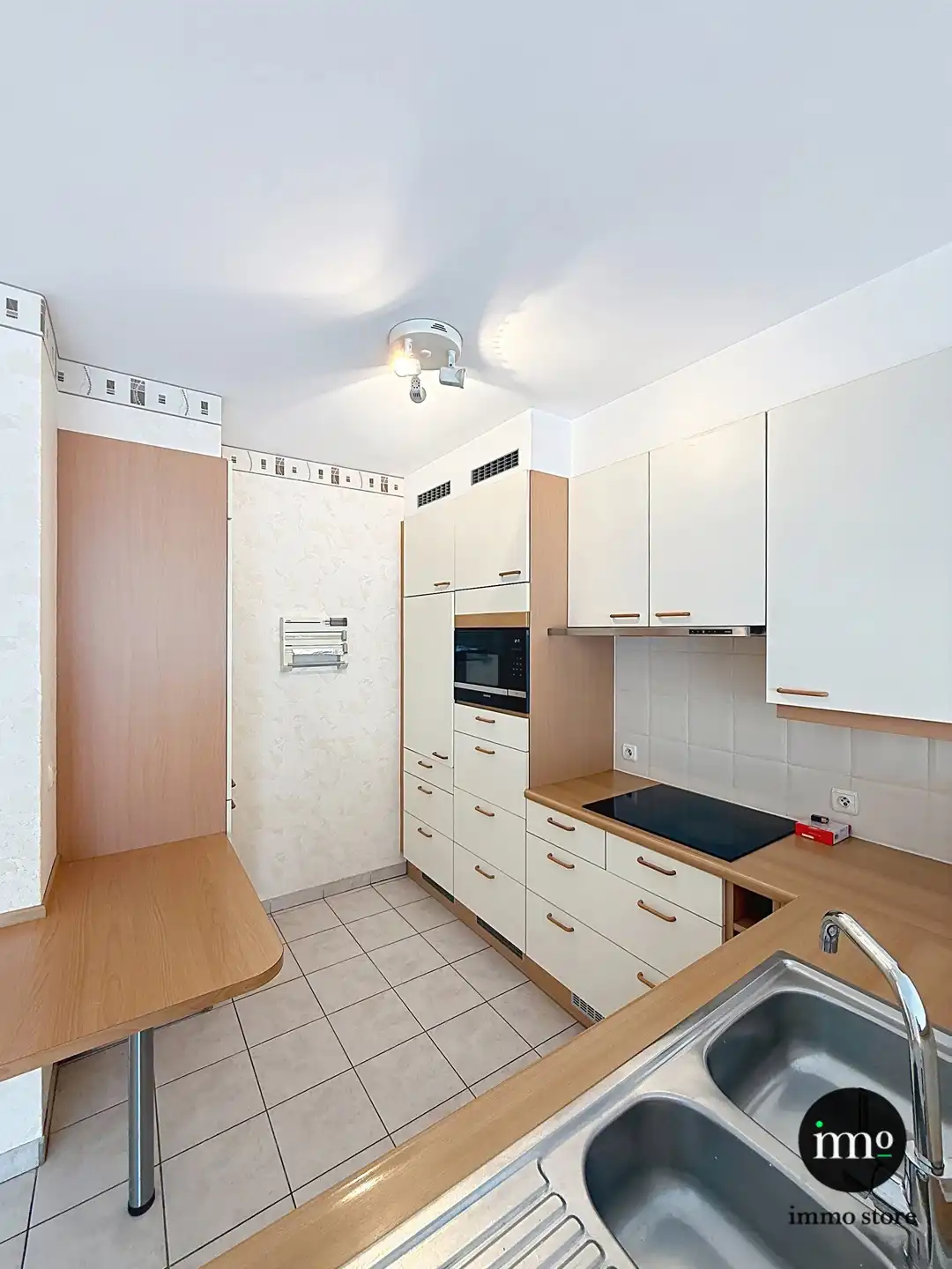 Appartement in Hartje Halle Met 2 slaapkamers en 2 terrassen! foto 7