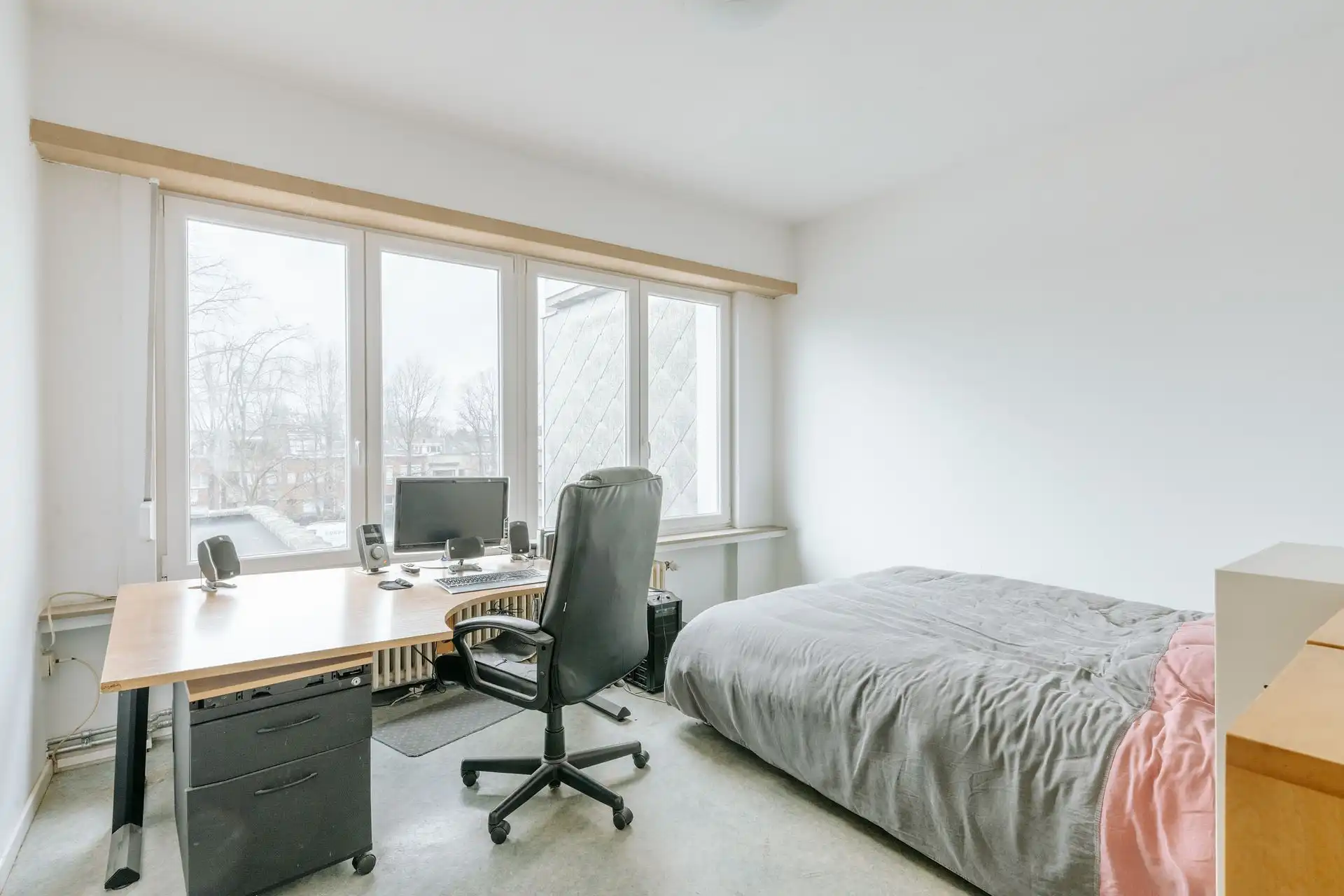 Ruim en lichtrijk appartement nabij De Bist! foto 11