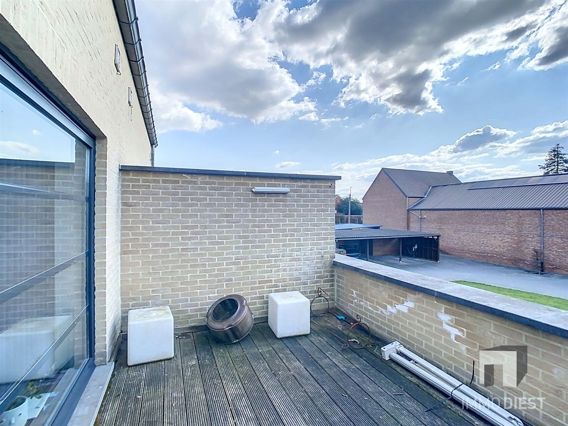 Ruim en energiezuinig duplexappartement (82 m²) met zonnig terras in Schaffen foto 5