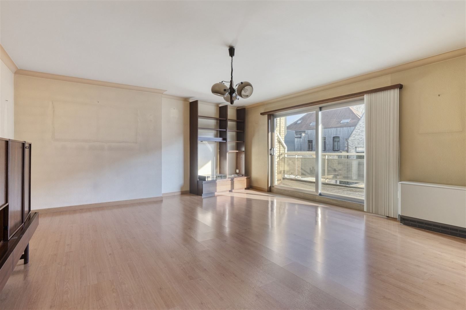 Centraal gelegen appartement met 2 slaapkmrs en autostaanplaats foto 5