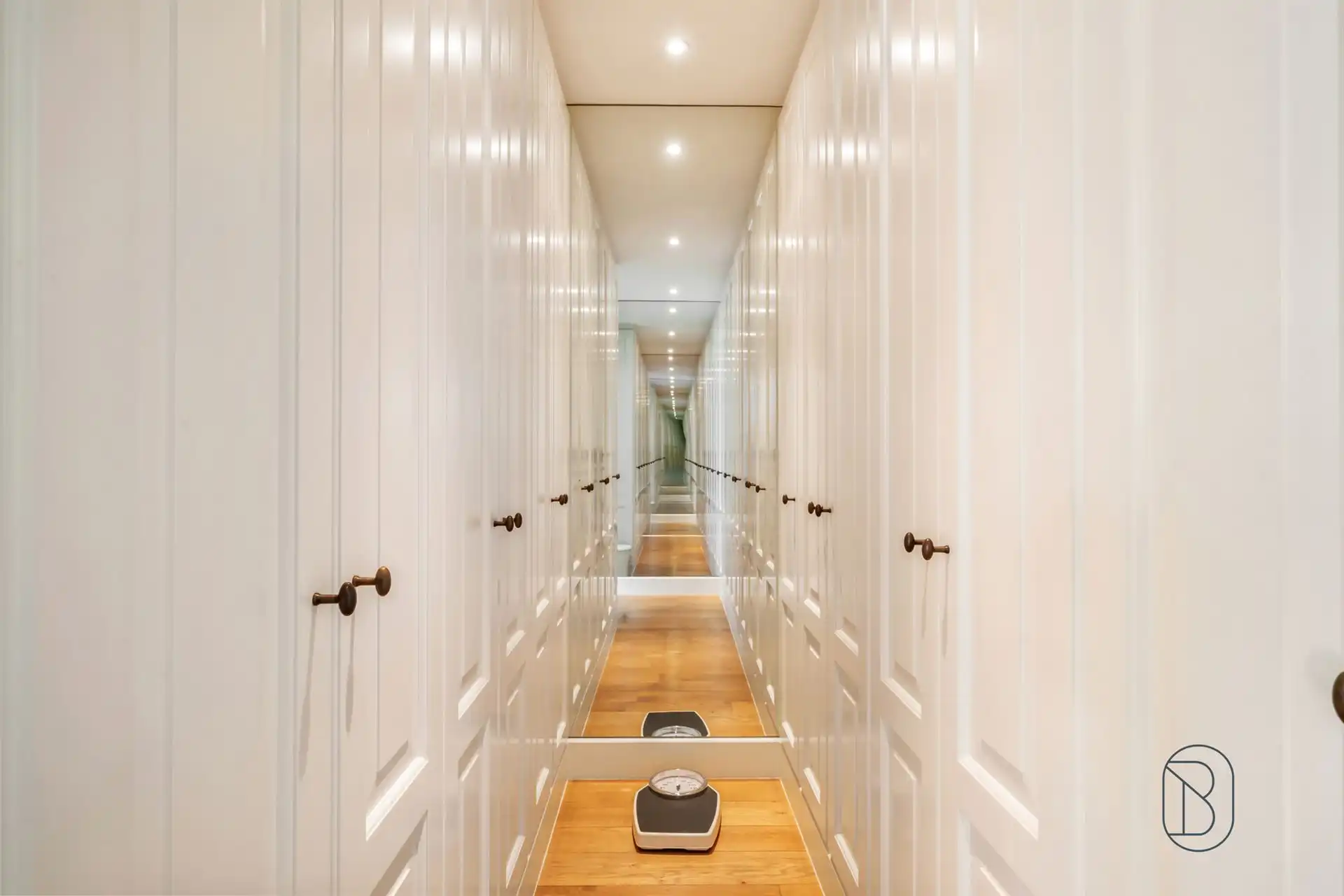 Centraal gelegen exclusieve herenwoning met unieke stadstuin foto 21
