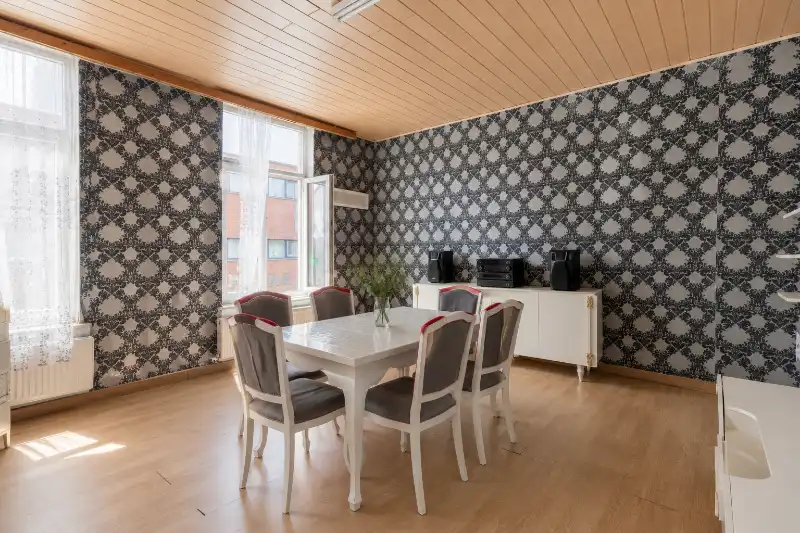 Handelspand met woonst op commerciële toplocatie nabij Gent-Dampoort foto 5