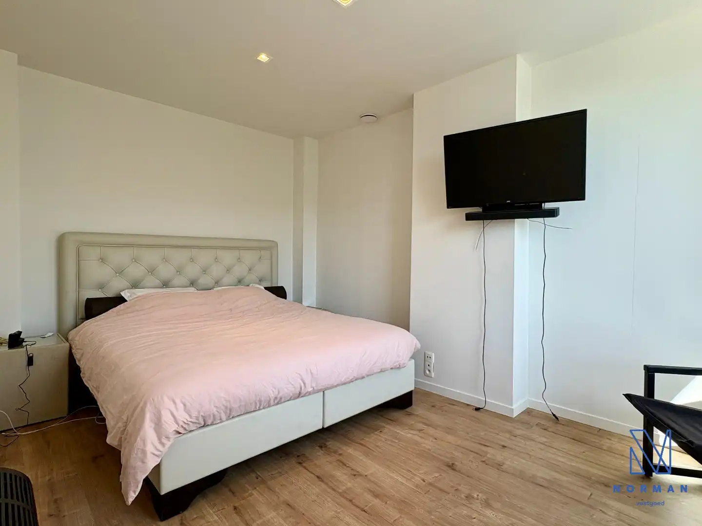 Prachtig gerenoveerde woning te koop met bijgebouw en dubbele garage in Roeselare foto 11