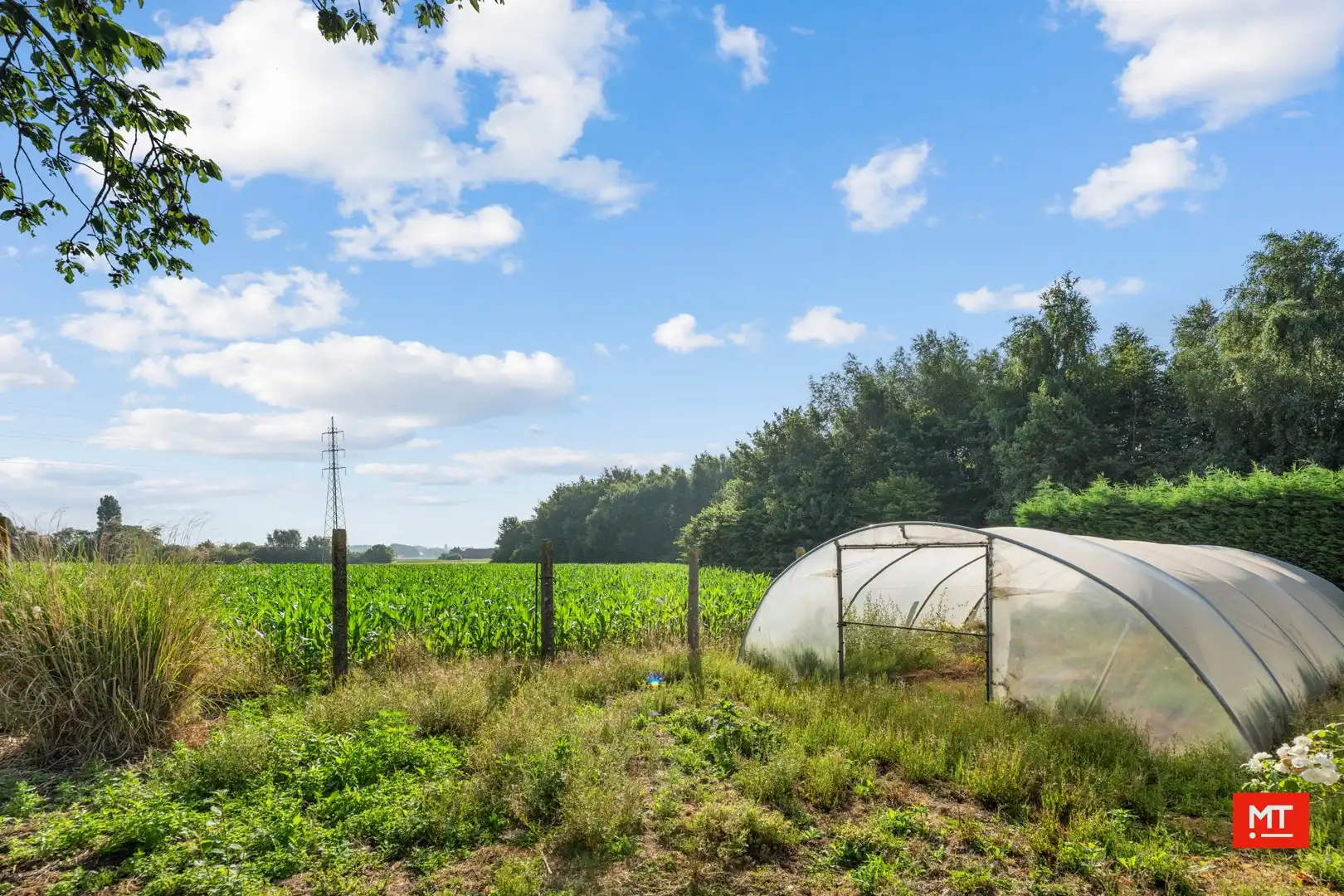 Alleenstaande woning met 3 slaapkamers, tuin en garage in het landelijke Zonnebeke foto 14