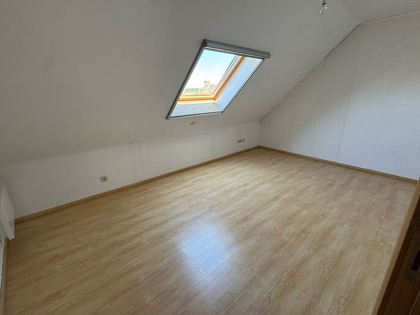 Appartement dichtbij Merchtem centrum te koop! foto 6