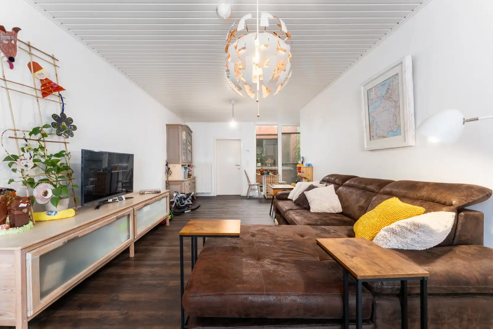 Instapklare woning nabij centrum Ardooie foto 2