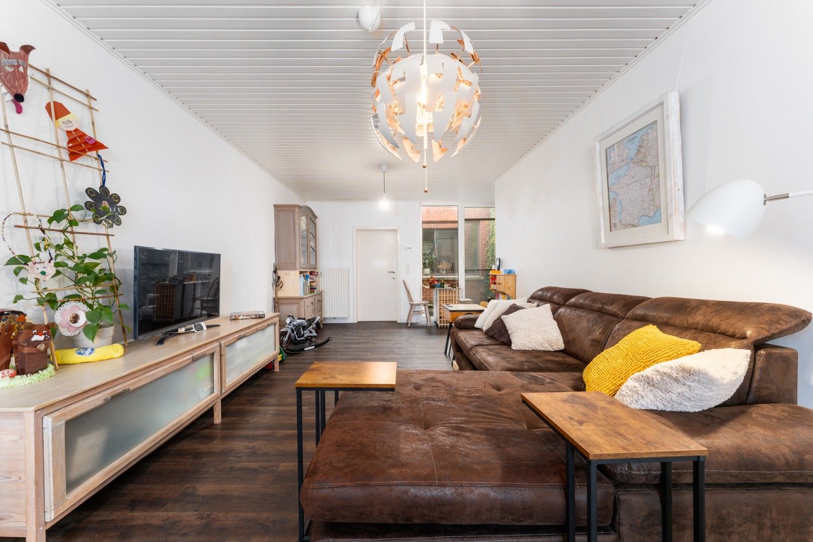 Instapklare woning nabij centrum Ardooie foto 2