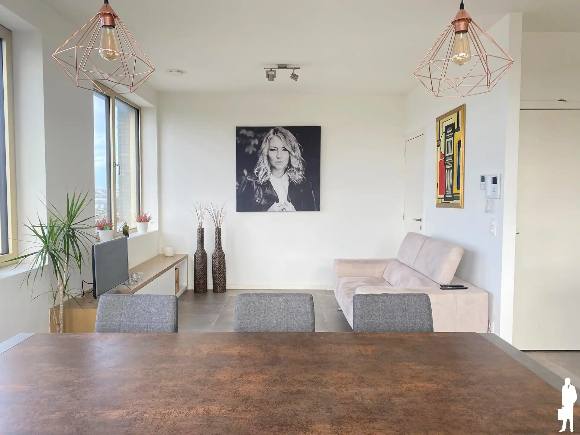 Ruim gemeubeld appartement op toplocatie in de INDIA-NATIE.  foto {{pictureIndex}}