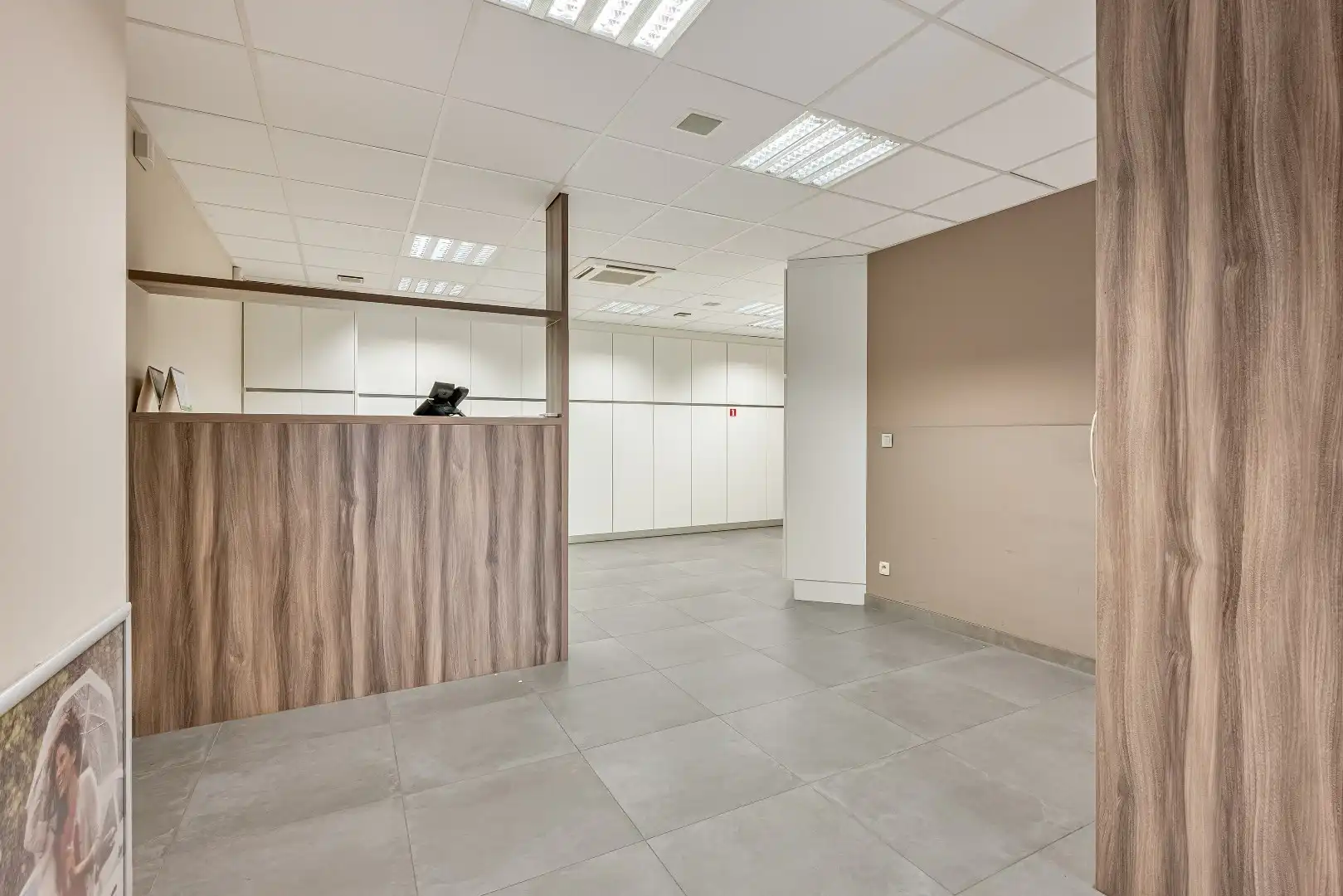 9m vitrine op dé GROENLAAN - HERZELE foto 6