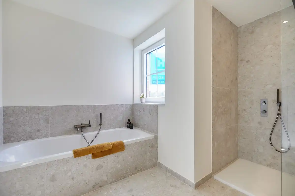 Alleenstaande woning op rustige locatie foto 13