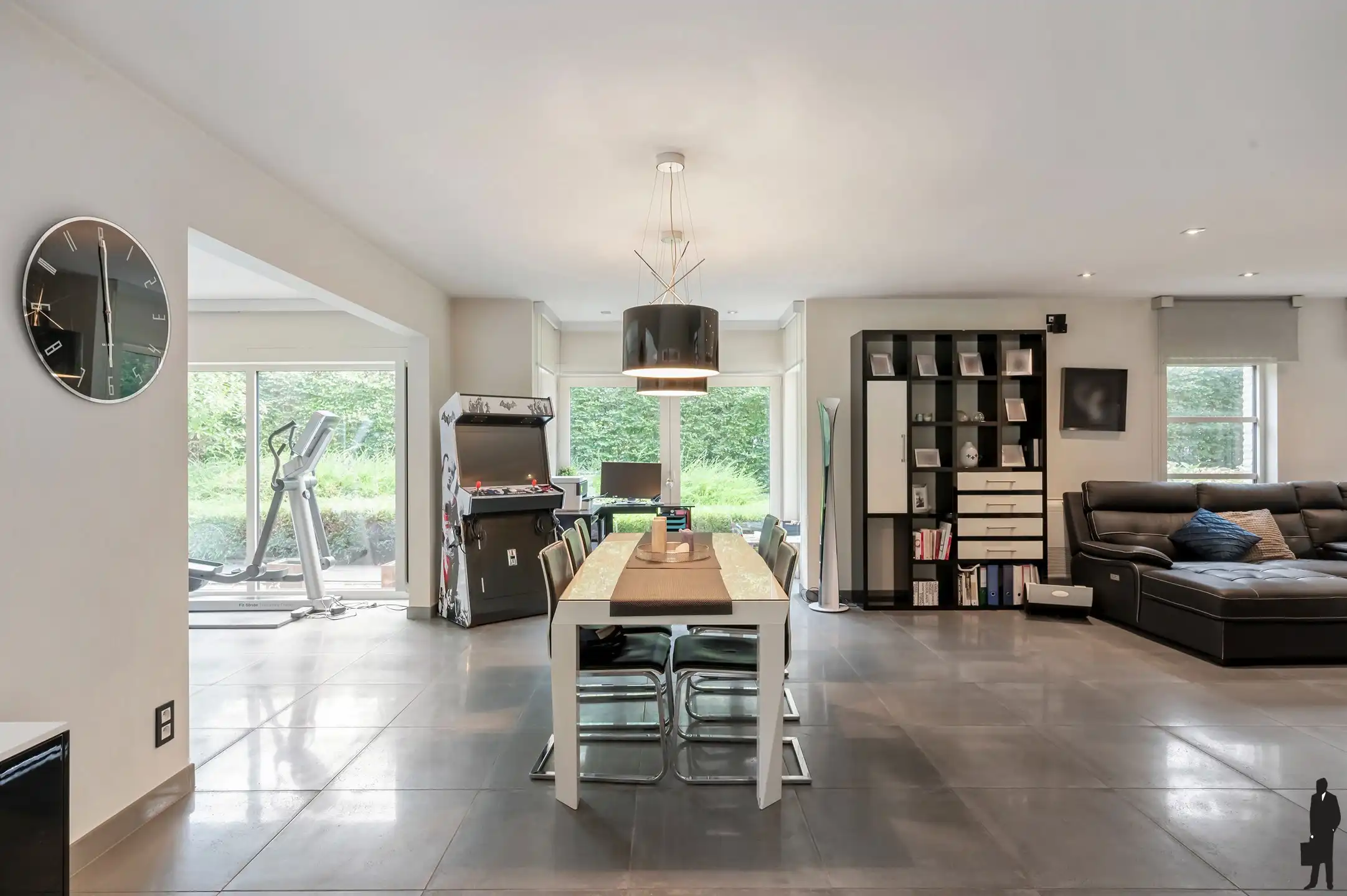 Eigentijdse villa op ca. 1.246 m² te Brasschaat! foto 4