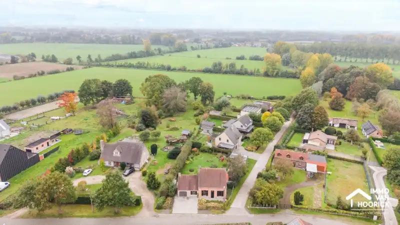 Instapklare karaktervolle OB met 5 slpkmrs met mooie tuin in groene omgeving! foto 25