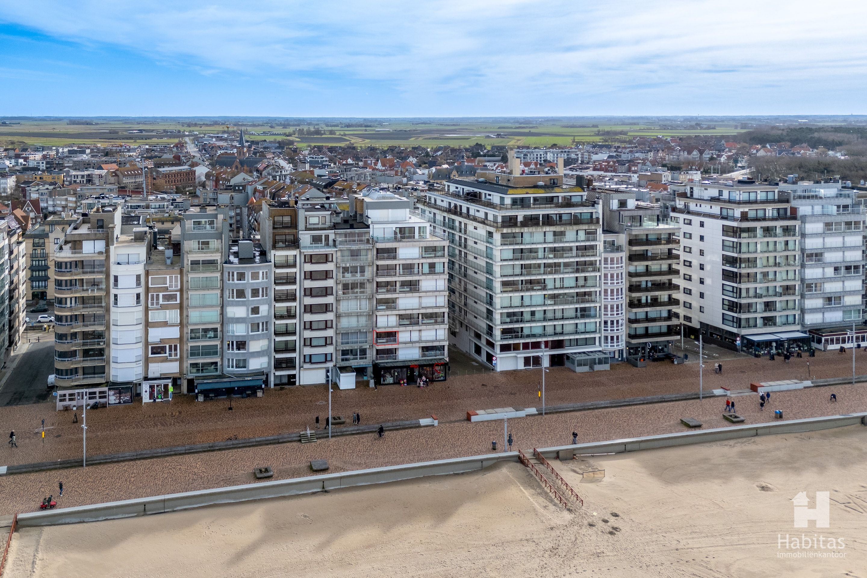 Appartement met FRONTAAL ZEEZICHT foto 10