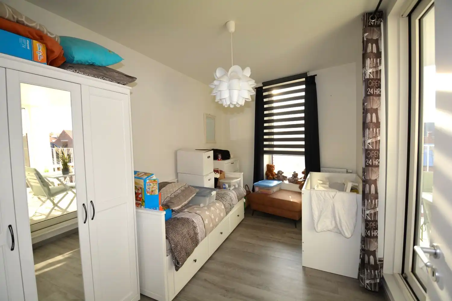 RECENT APPARTEMENT MET 2 SLK, TERRAS EN PARKING! foto 12