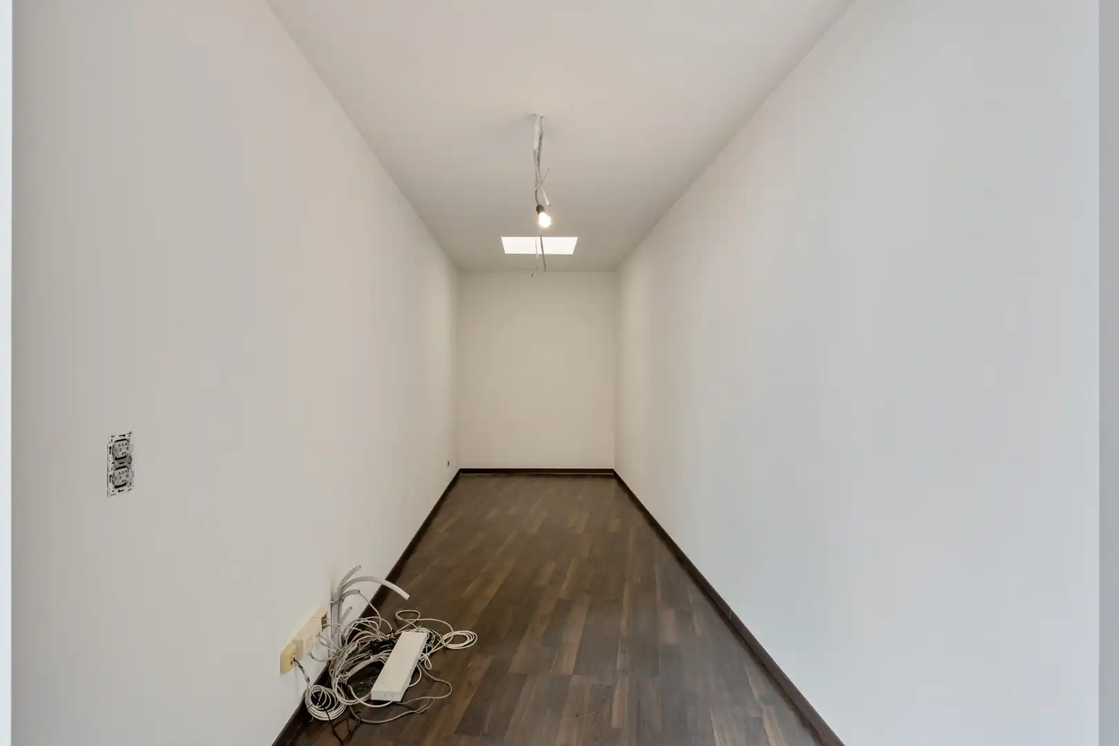 Handelspand, 150m², met 1-slaapkamerappartement op topligging in het centrum  foto 12