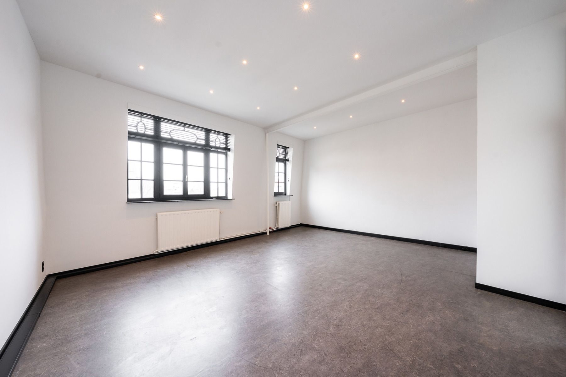 Prestigieus kantoorgebouw op TOPlocatie! foto 15