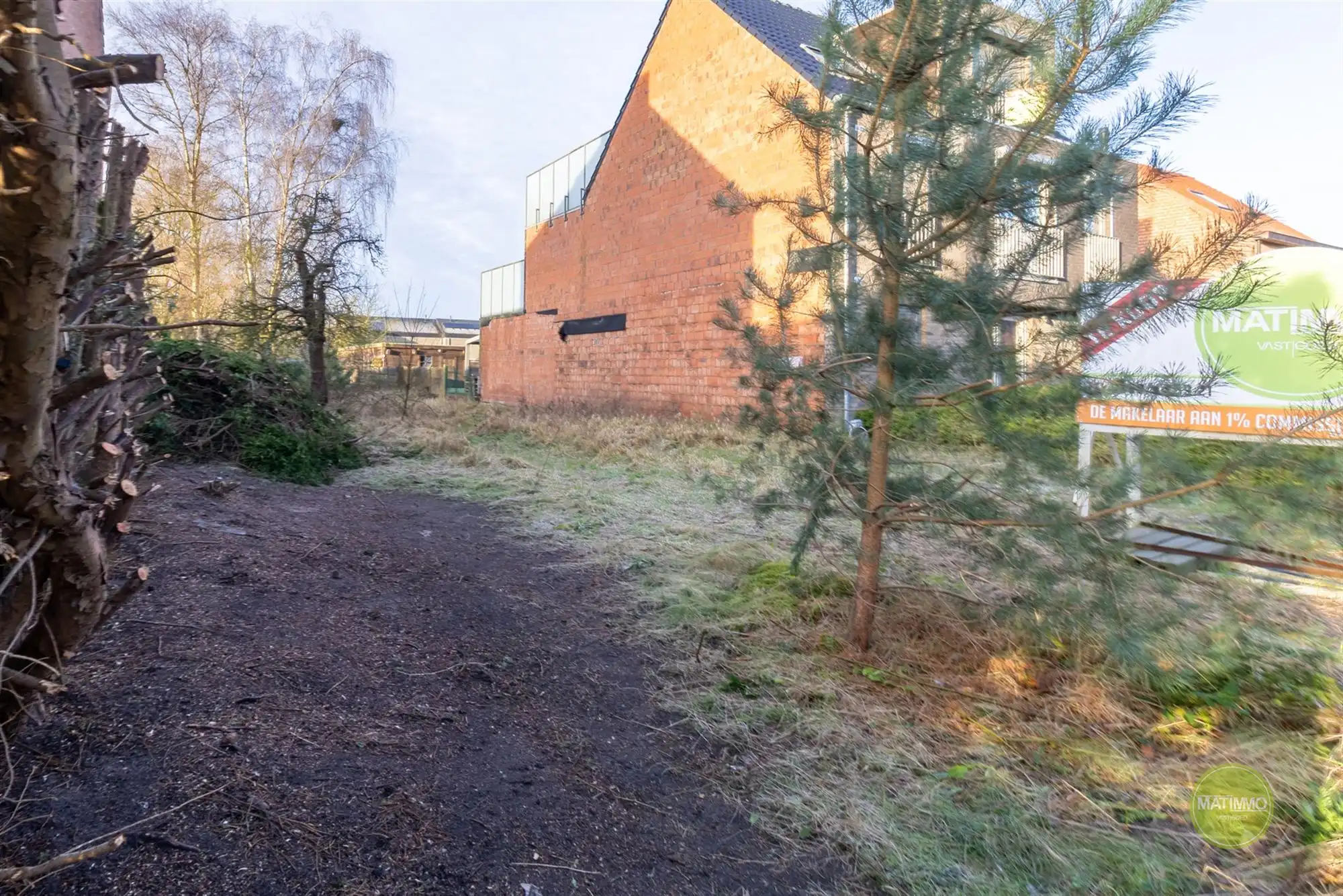 Bouwgrond voor twee eengezinswoningen in gesloten bebouwing foto 3