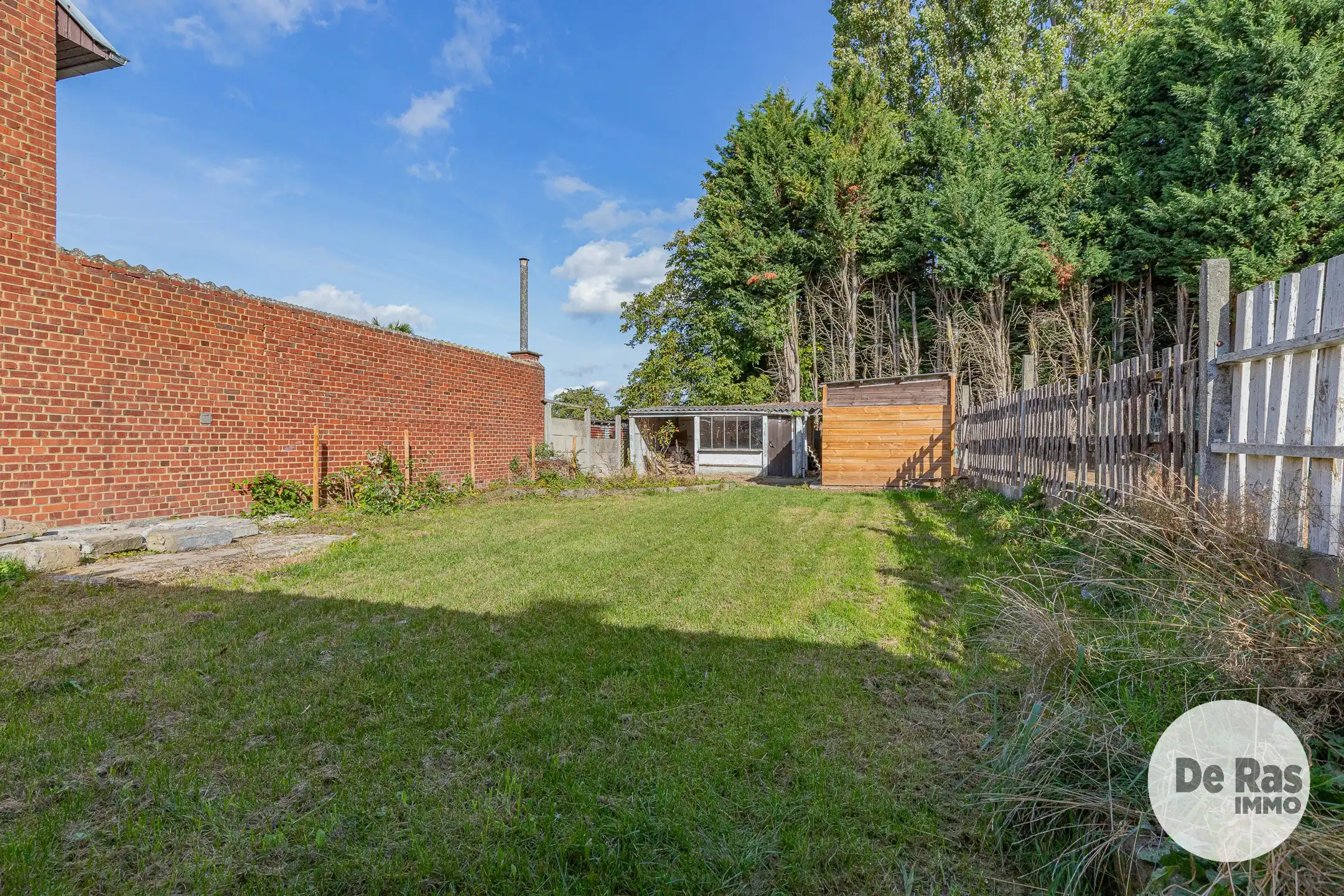 HAALTERT - Verder te renoveren woning met 4 kamers en tuin foto 16