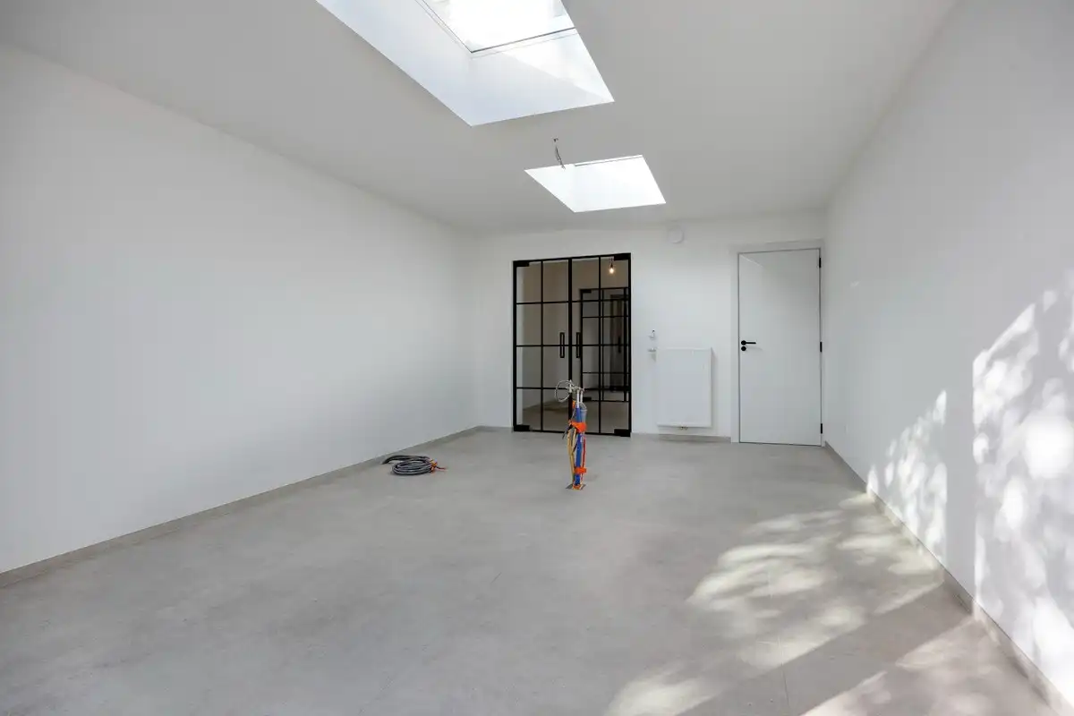 Volledig gerenoveerde woning met 3 slaapkamers, badkamers en tuin in Tienen! – EPC A - bewoonbare opp. 130 m² foto 14