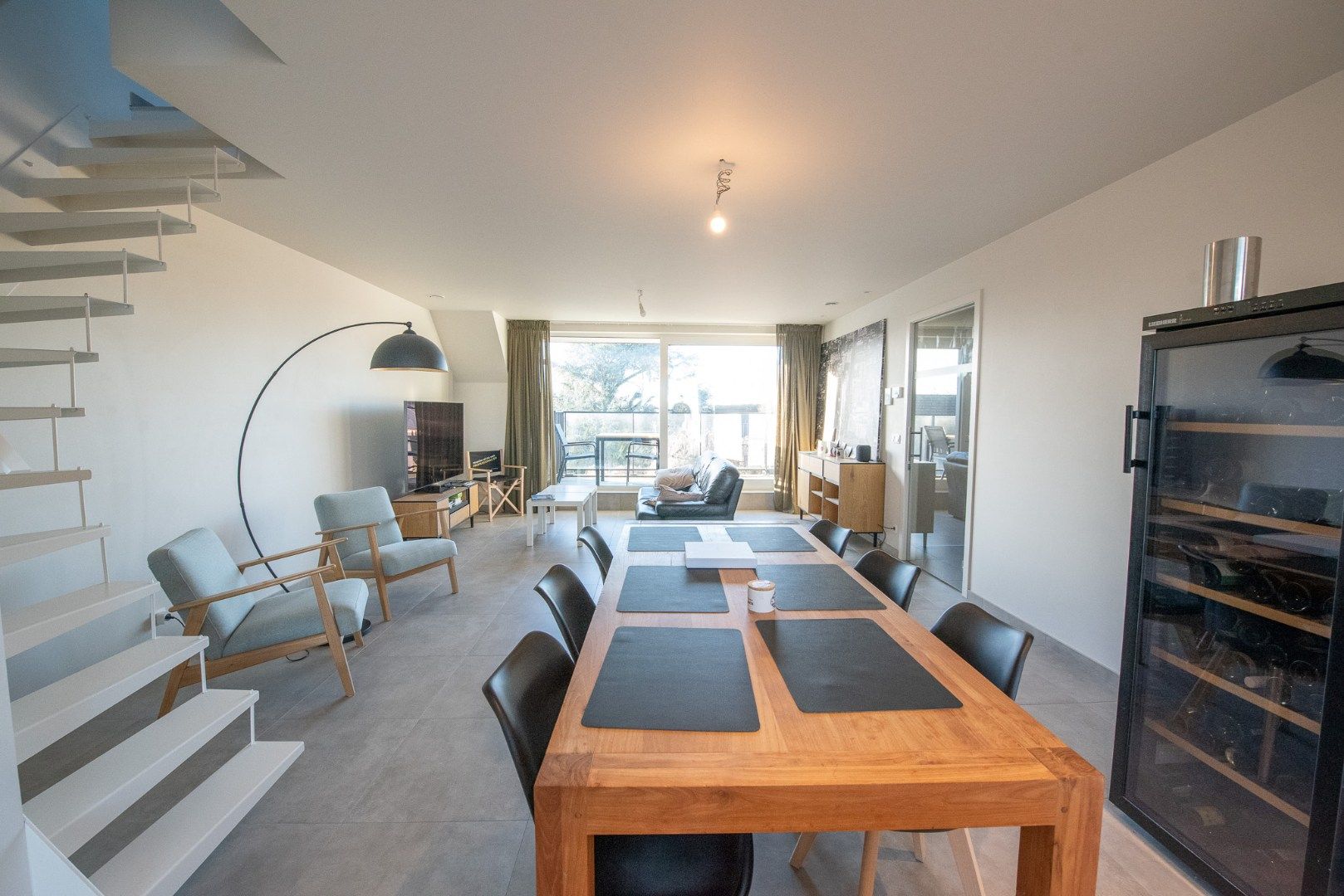 ENERGIEZUINIG duplex appartement nabij het centrum van Kruishoutem. foto 3