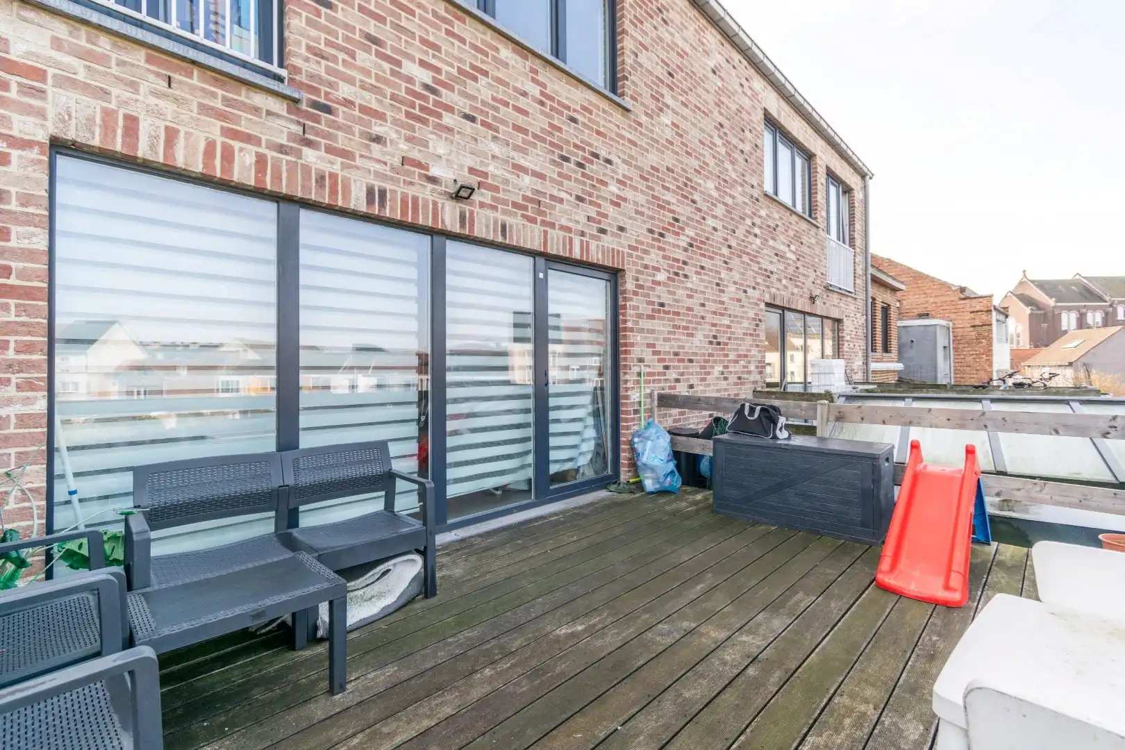 OPBRENGSTGEBOUW MET 4 RUIME APP + HANGAR (350m²)! foto 21