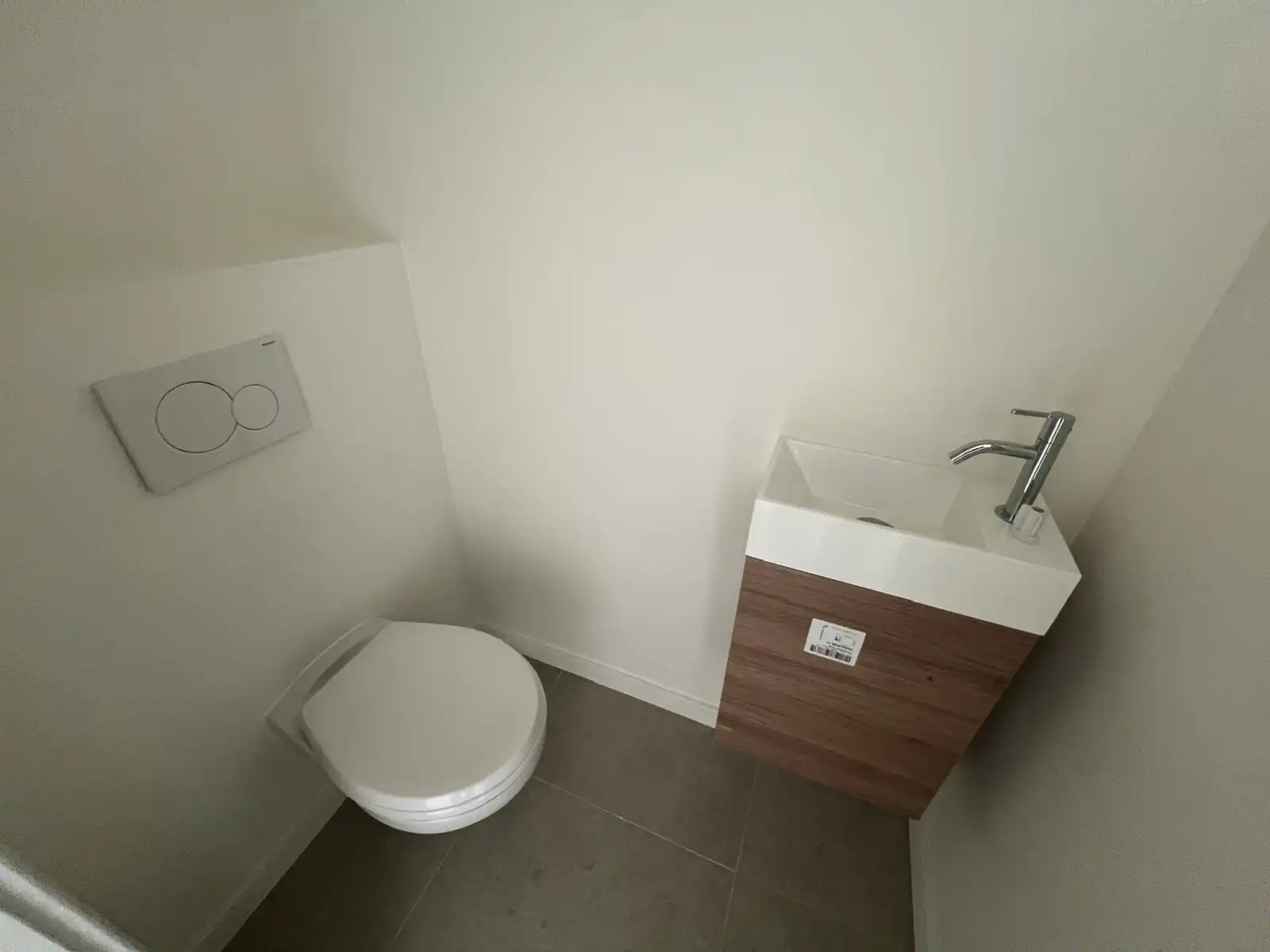 Nieuwbouwapp met 1slpk, ZW terras (26m²) en parking foto 4
