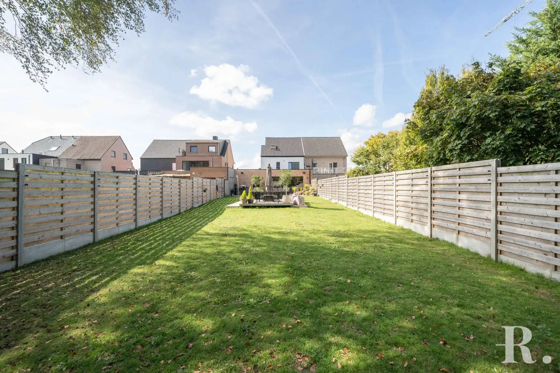 Instapklare woning met alle luxe en zwembad op goede locatie foto 30