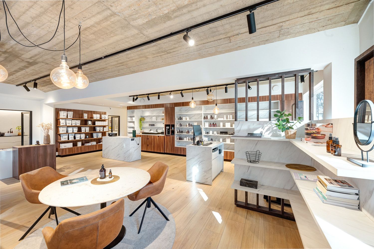 Handelsruimte op toplocatie in Heist - 185 m2 foto 10