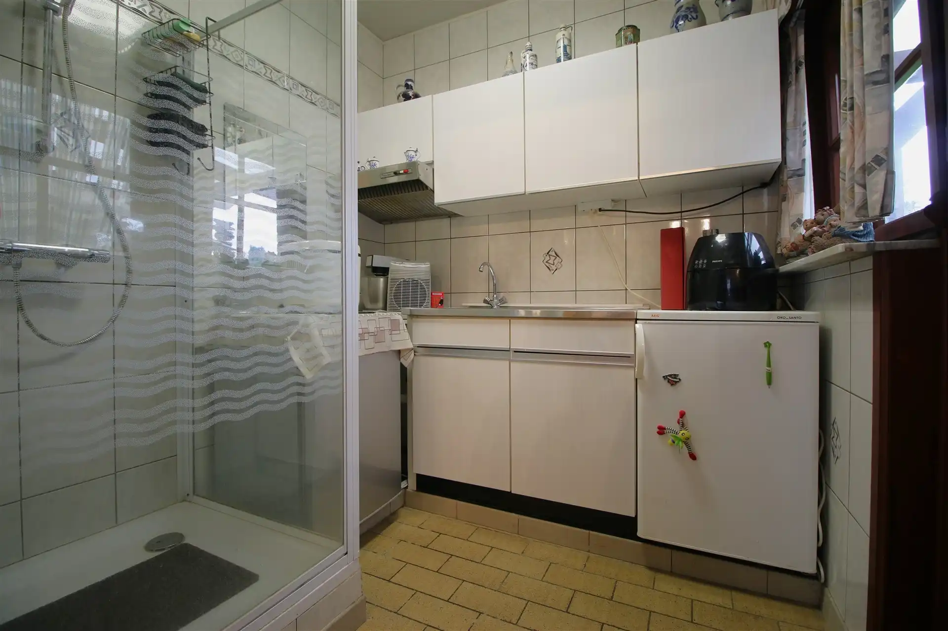 Ruime op te frissen woning in het centrum foto 13