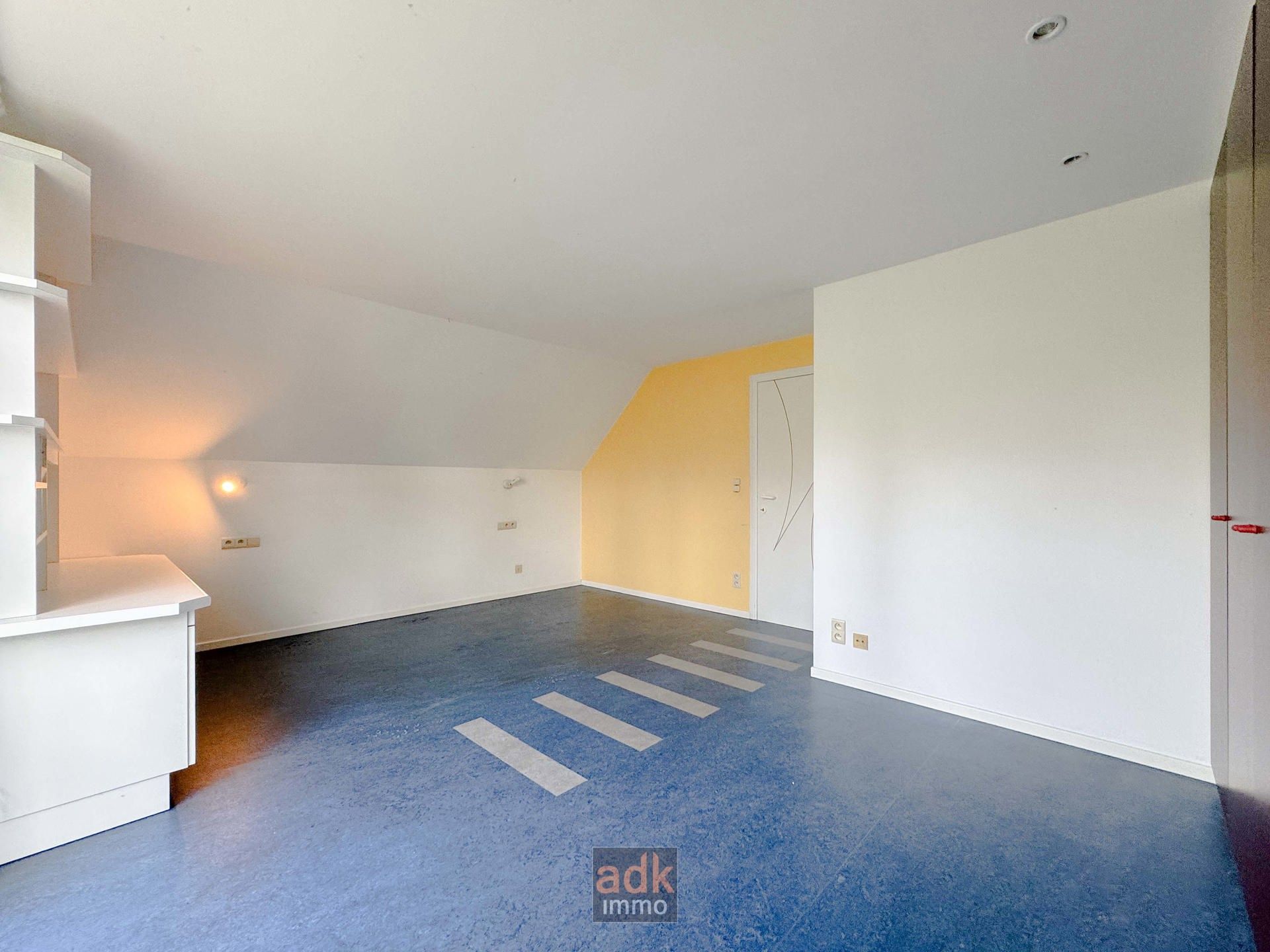 Lichtrijke villa aan de duinen op 908 m² foto 26