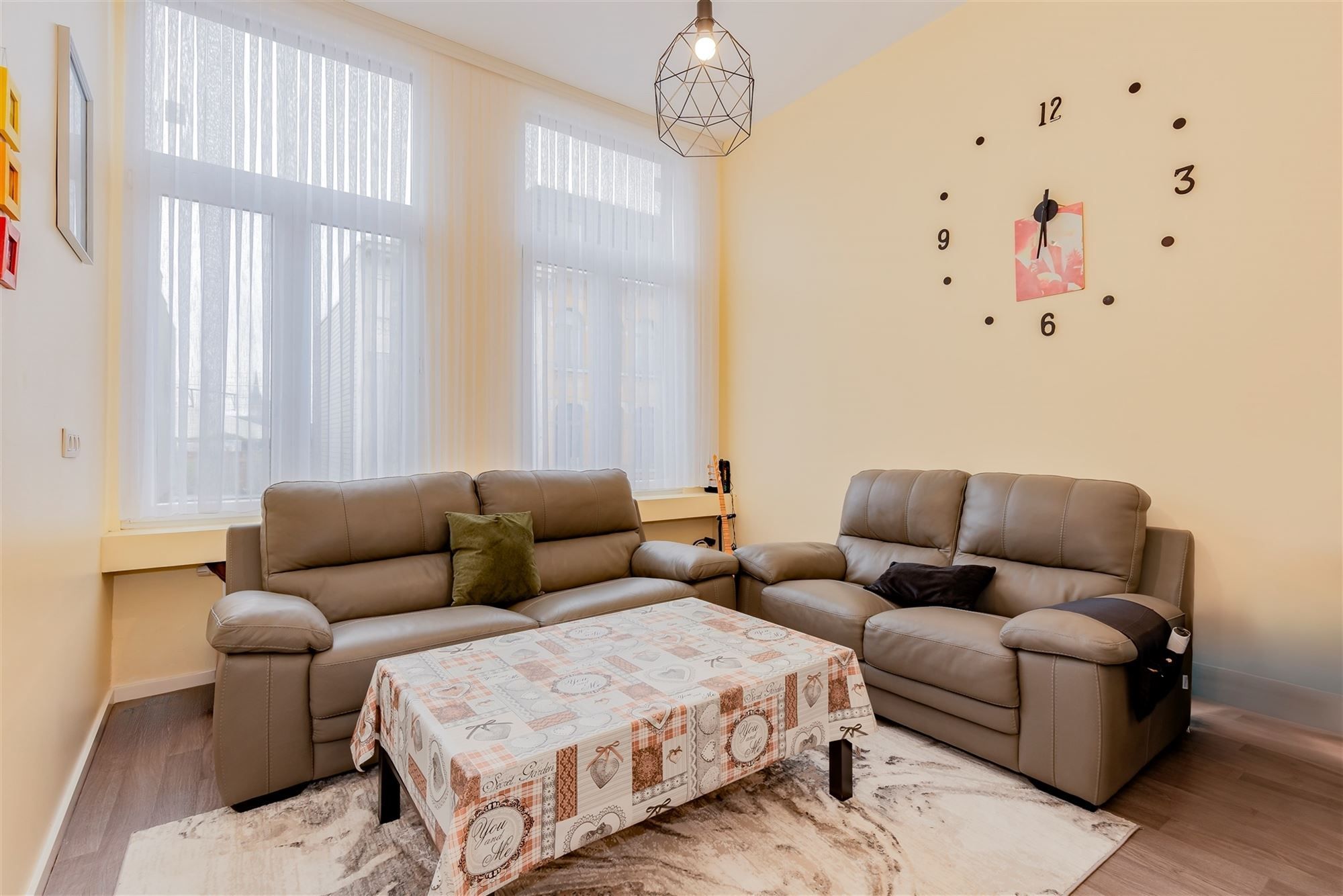 Huis ingedeeld in 6 verhuurde units - 8,8% netto rendement foto 14