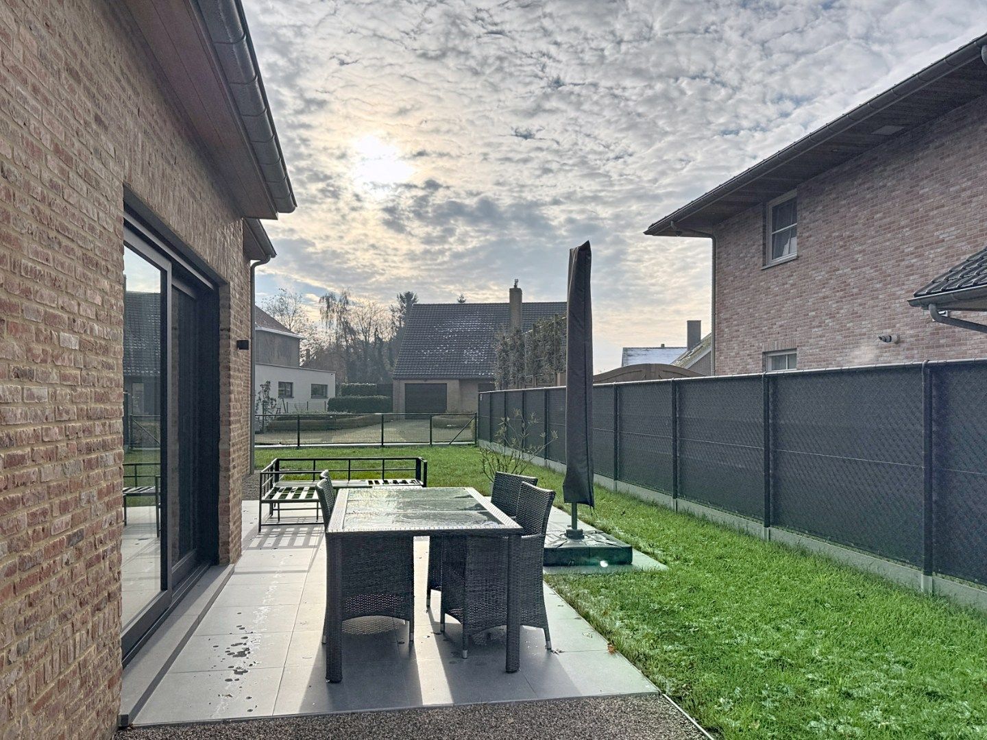 Prachtige en zéér ruime woning met kwaliteitsvolle afwerking foto 18