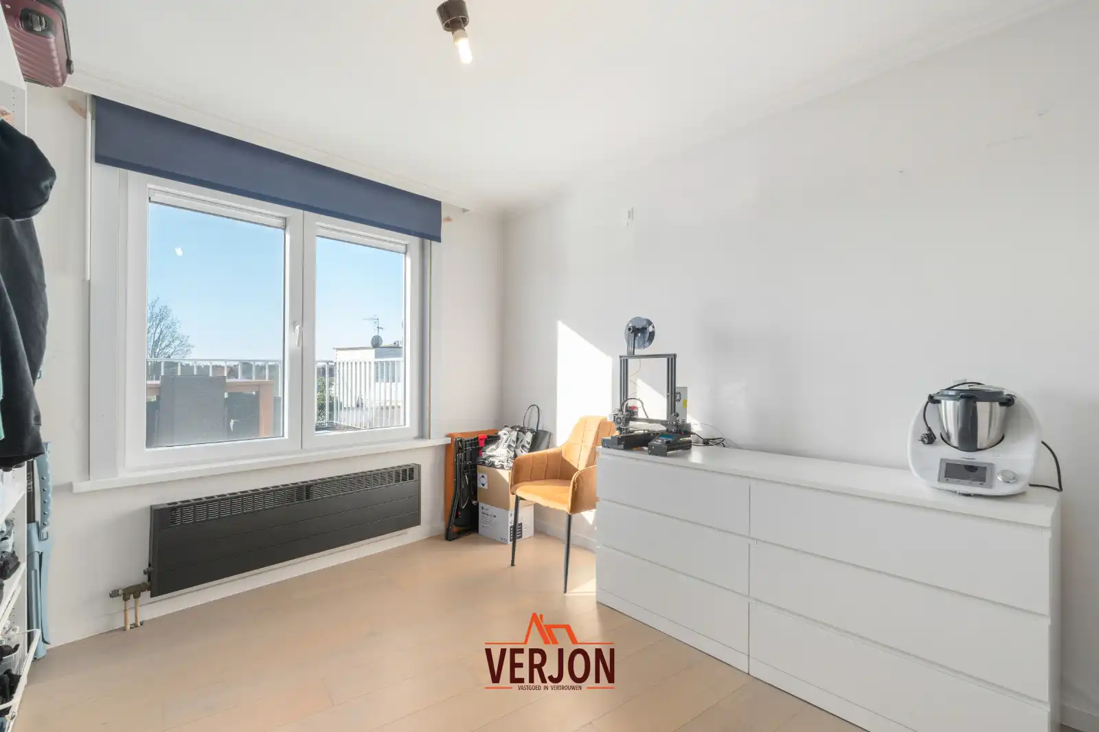 Instapklaar appartement met twee ruime terrassen! foto 15