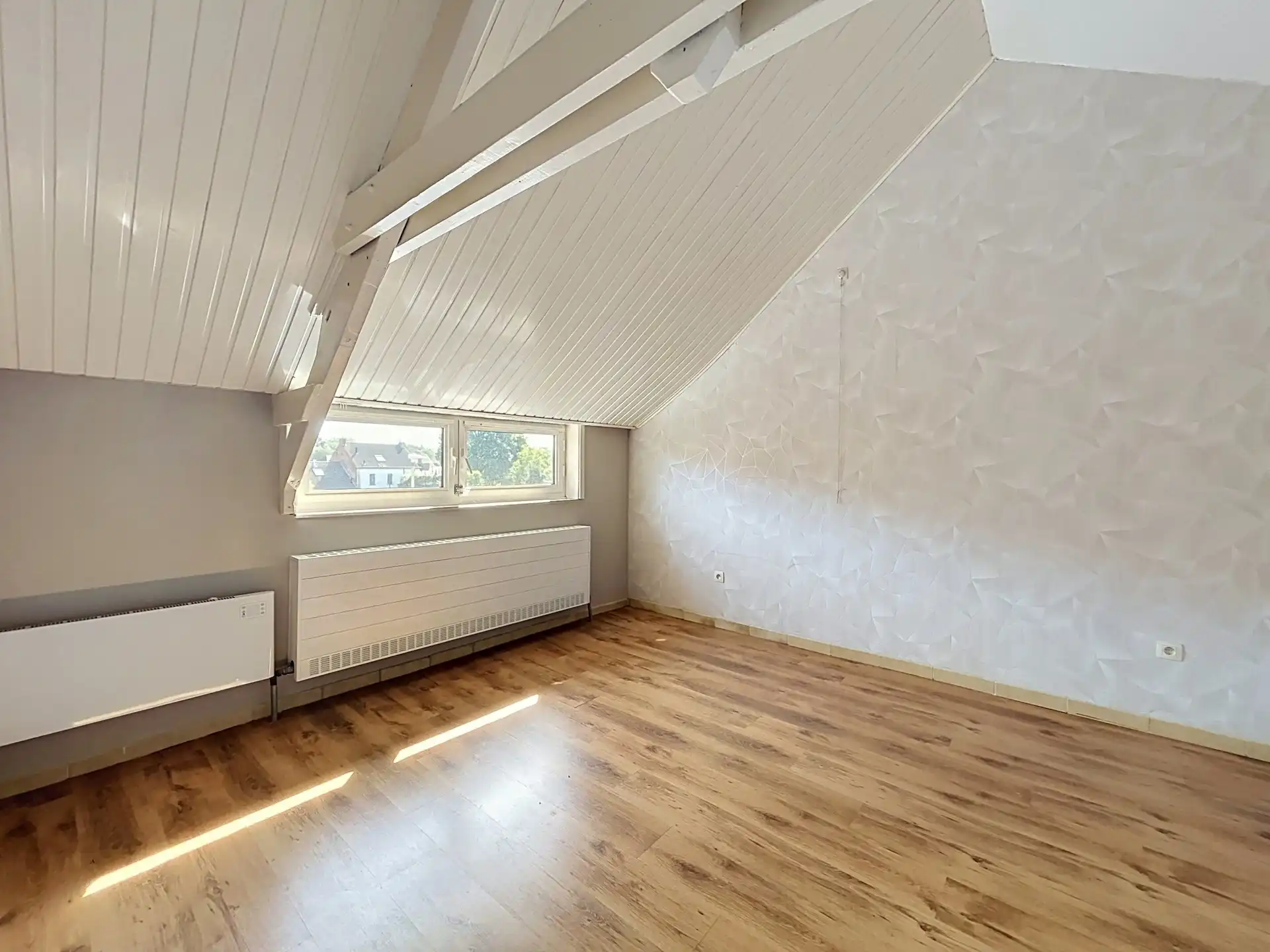 OPBRENGSTEIGENDOM MET 3 VOLLEDIG VERHUURDE APPARTEMENTEN – UITSTEKENDE INVESTERING IN SINT-PAUWELS foto 9