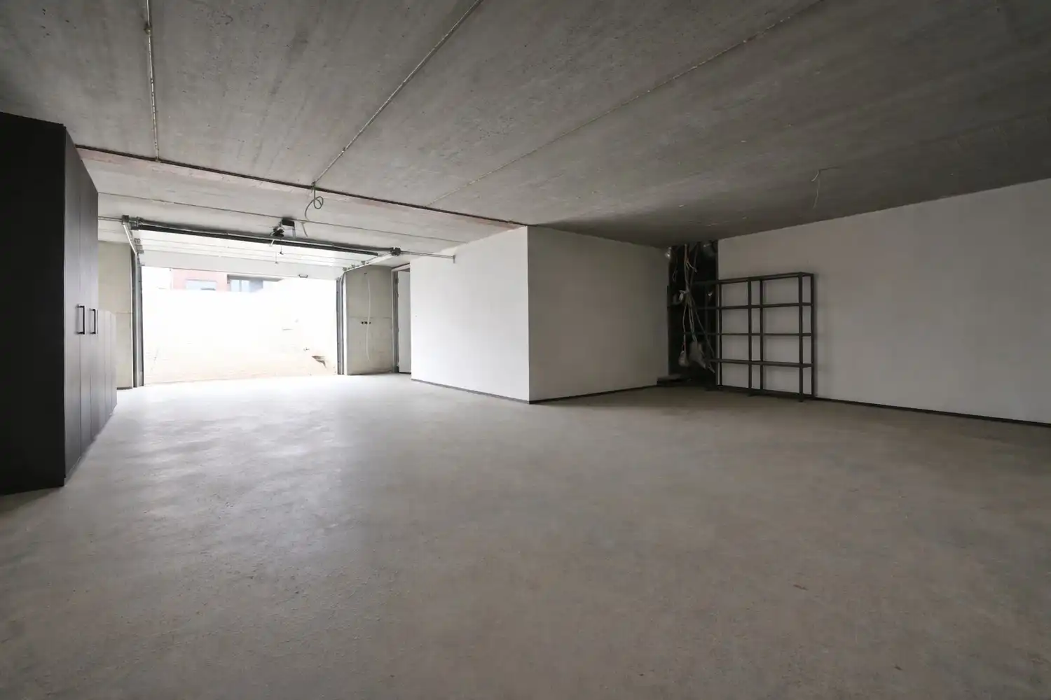 Moderne woning (casco-plus) met strakke architectuur en tal van mogelijkheden foto 16