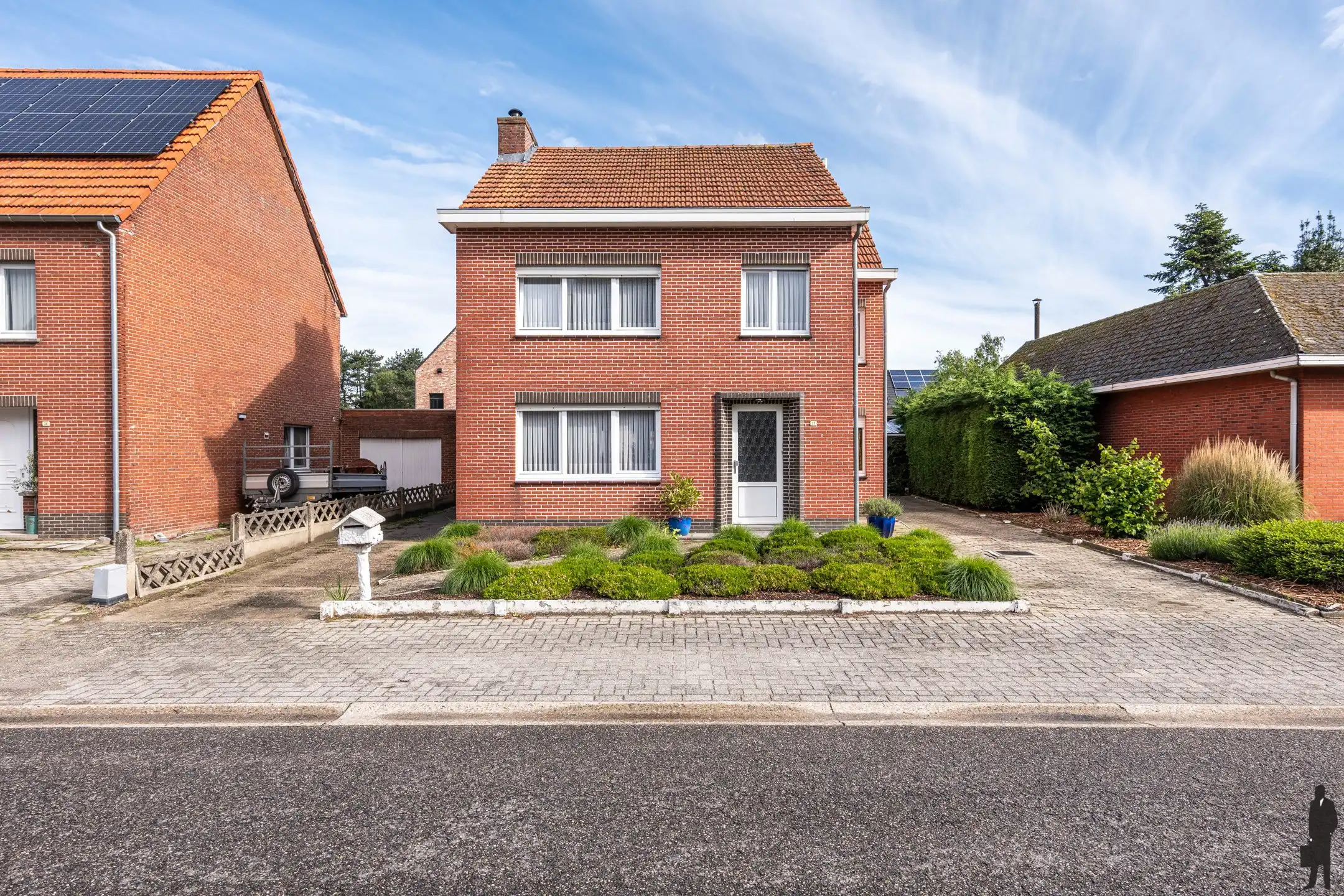 Gelegen te Minderhout, vinden we deze vrijstaande woning met 3 slpk. op ca. 561m². foto 24