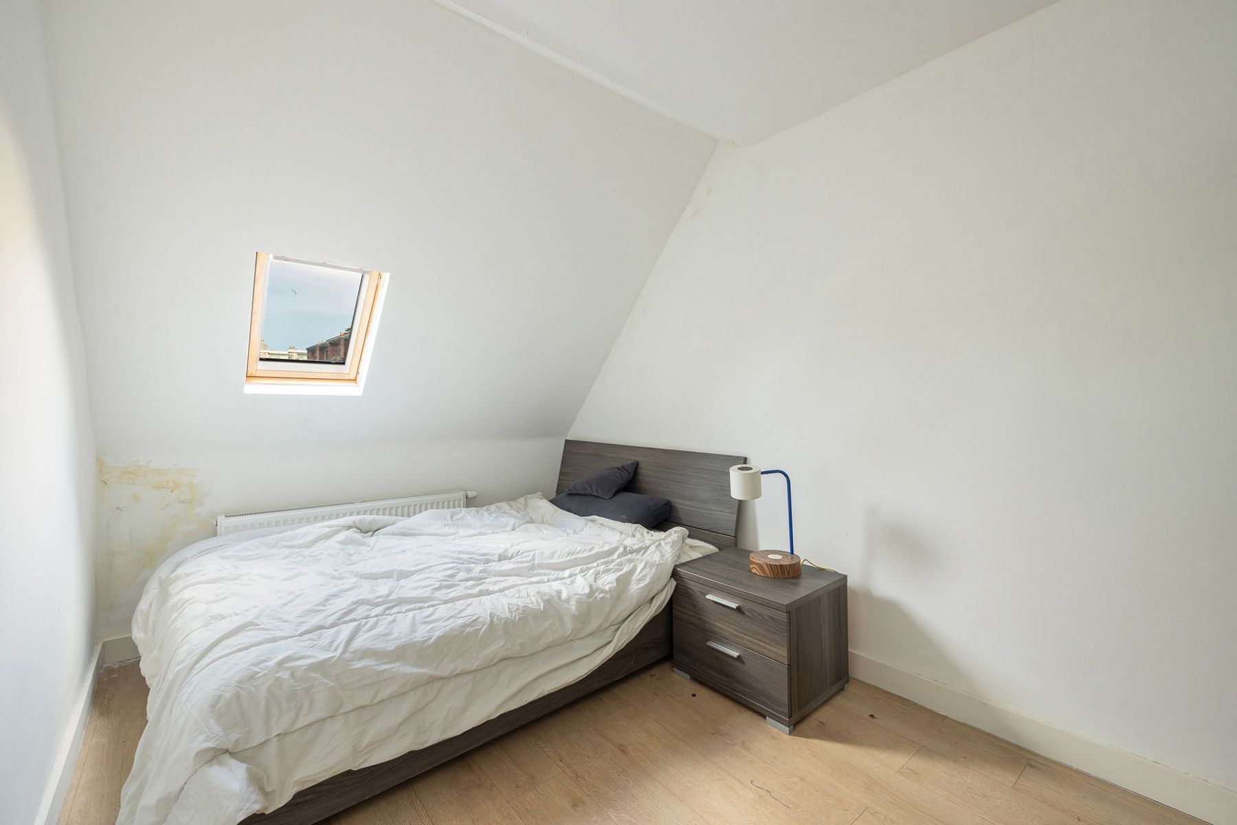 Leuk huis met koer in rustige buurt foto 6