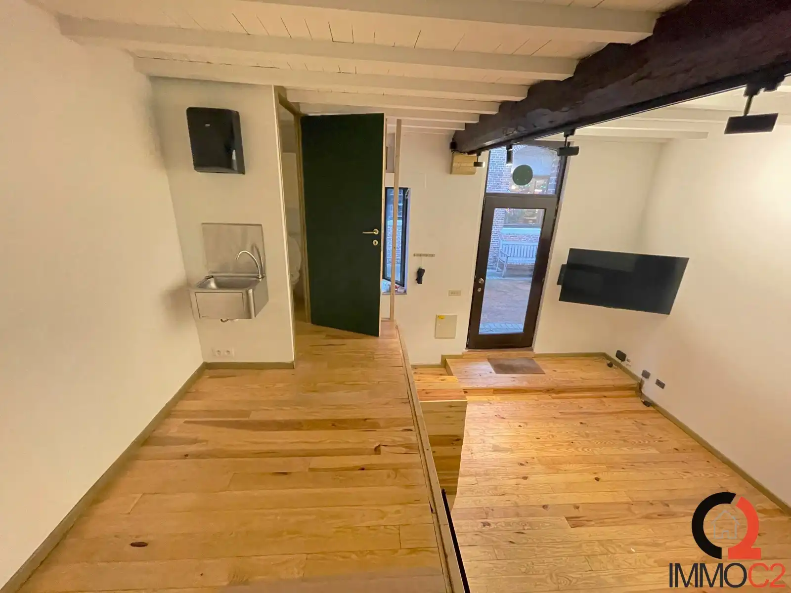 Commerciële ruimte te huur foto 6