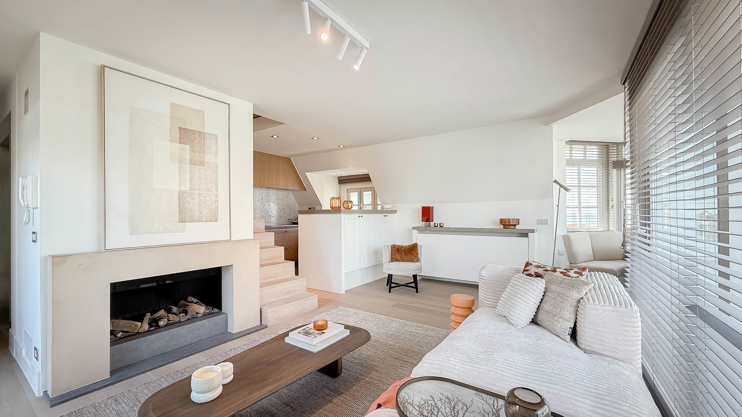 Unieke villa, bestaande uit twee zelfstandige woonentiteiten foto 19