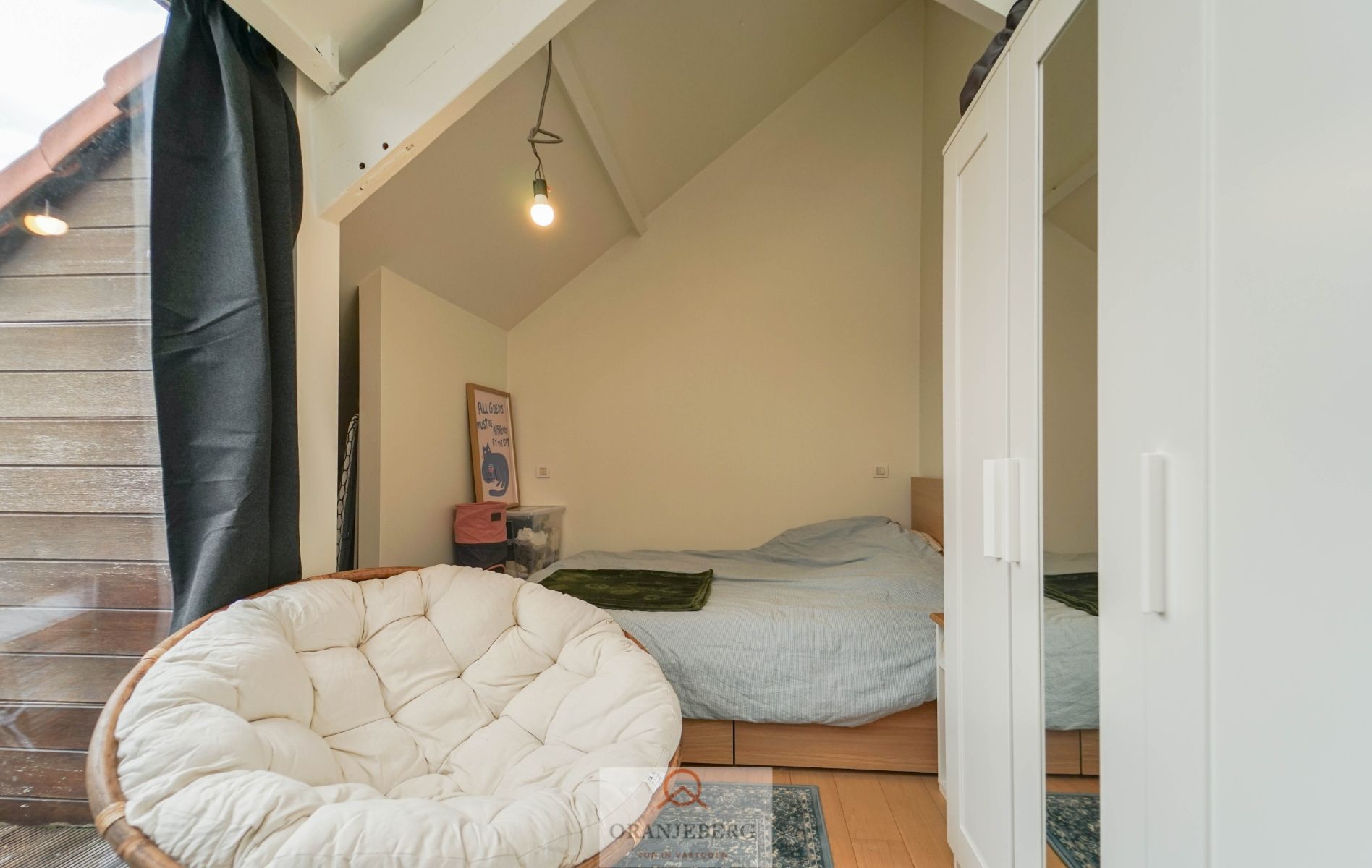 Duplex appartement vlakbij Sint-Jacobskerk! foto 15
