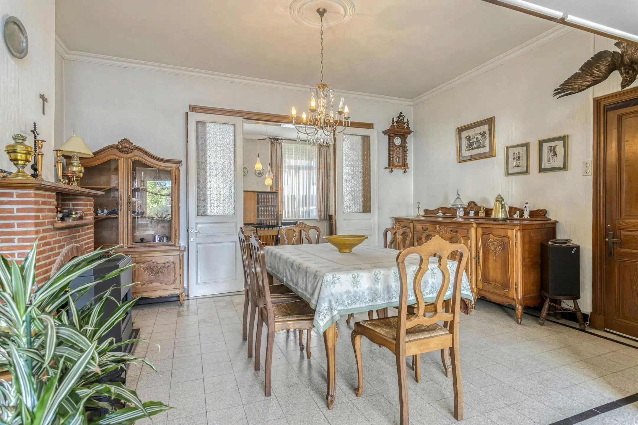 Karaktervol huis met zonnige tuin, 3 slaapkamers én garage met uitweg foto 7