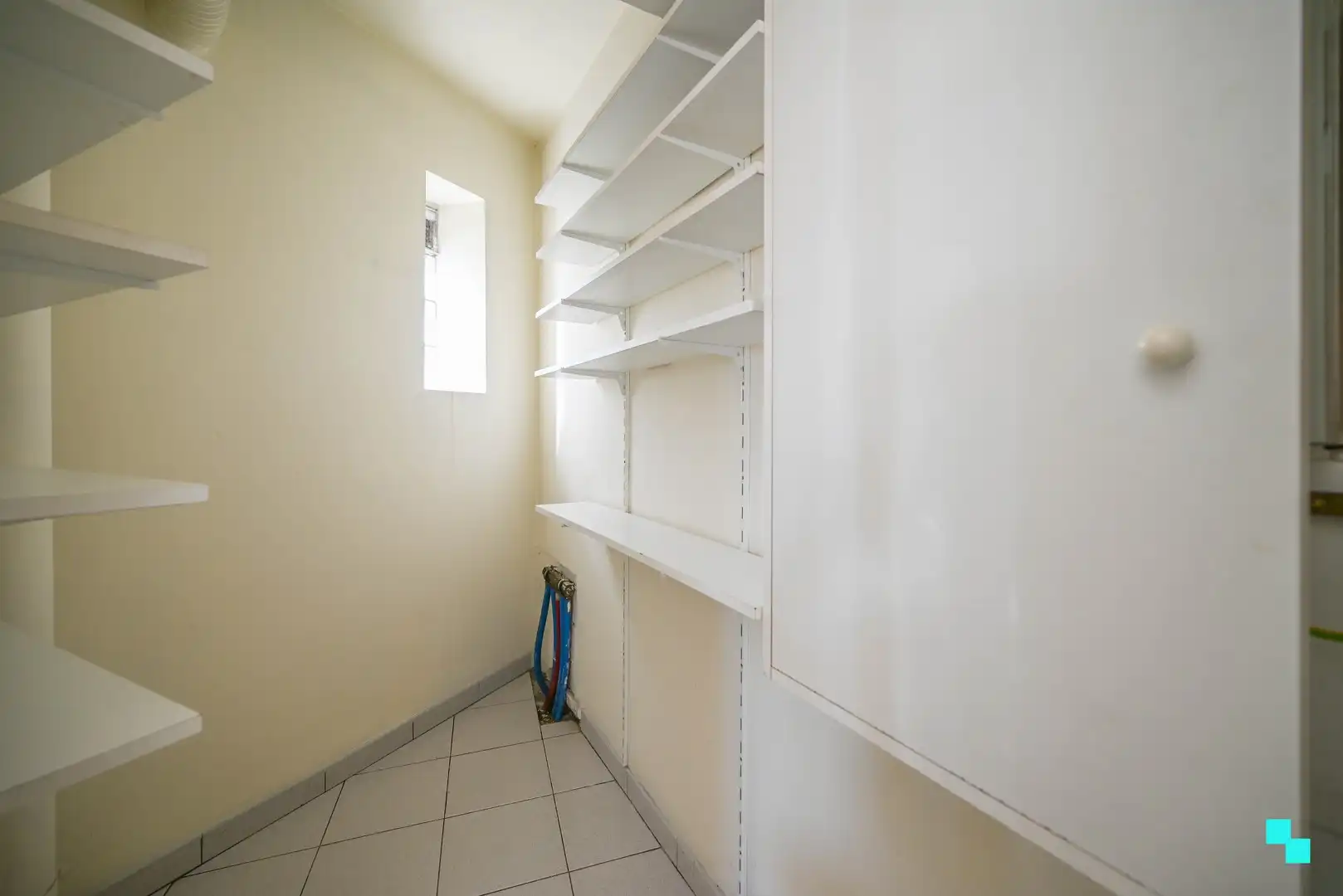 Kortverhuur: Duplexappartement in centrum van Sint-Baafs-Vijve foto 24
