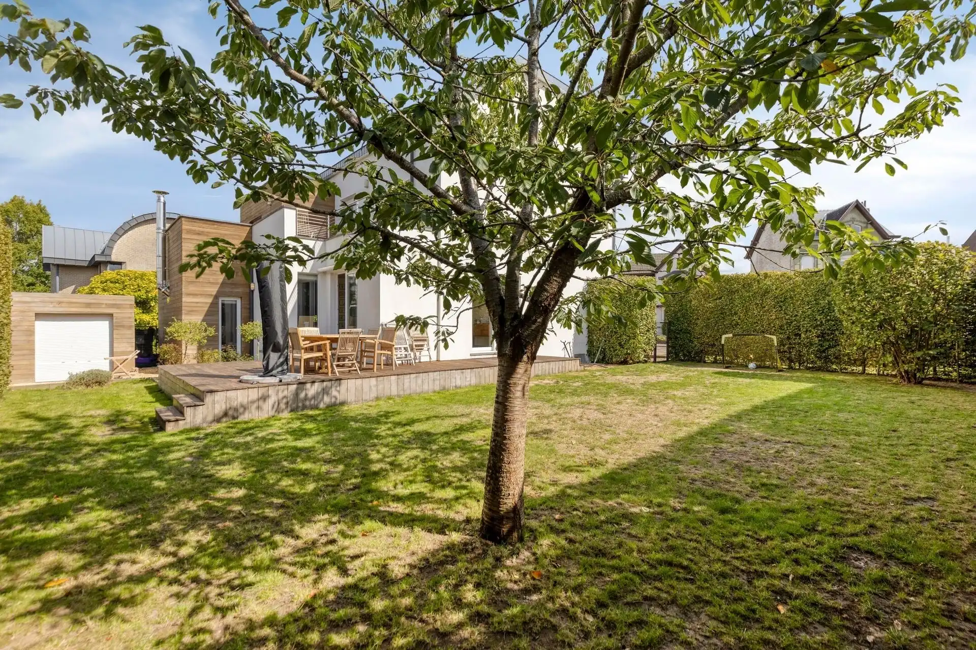 Volledig gerenoveerde serristenvilla foto 30