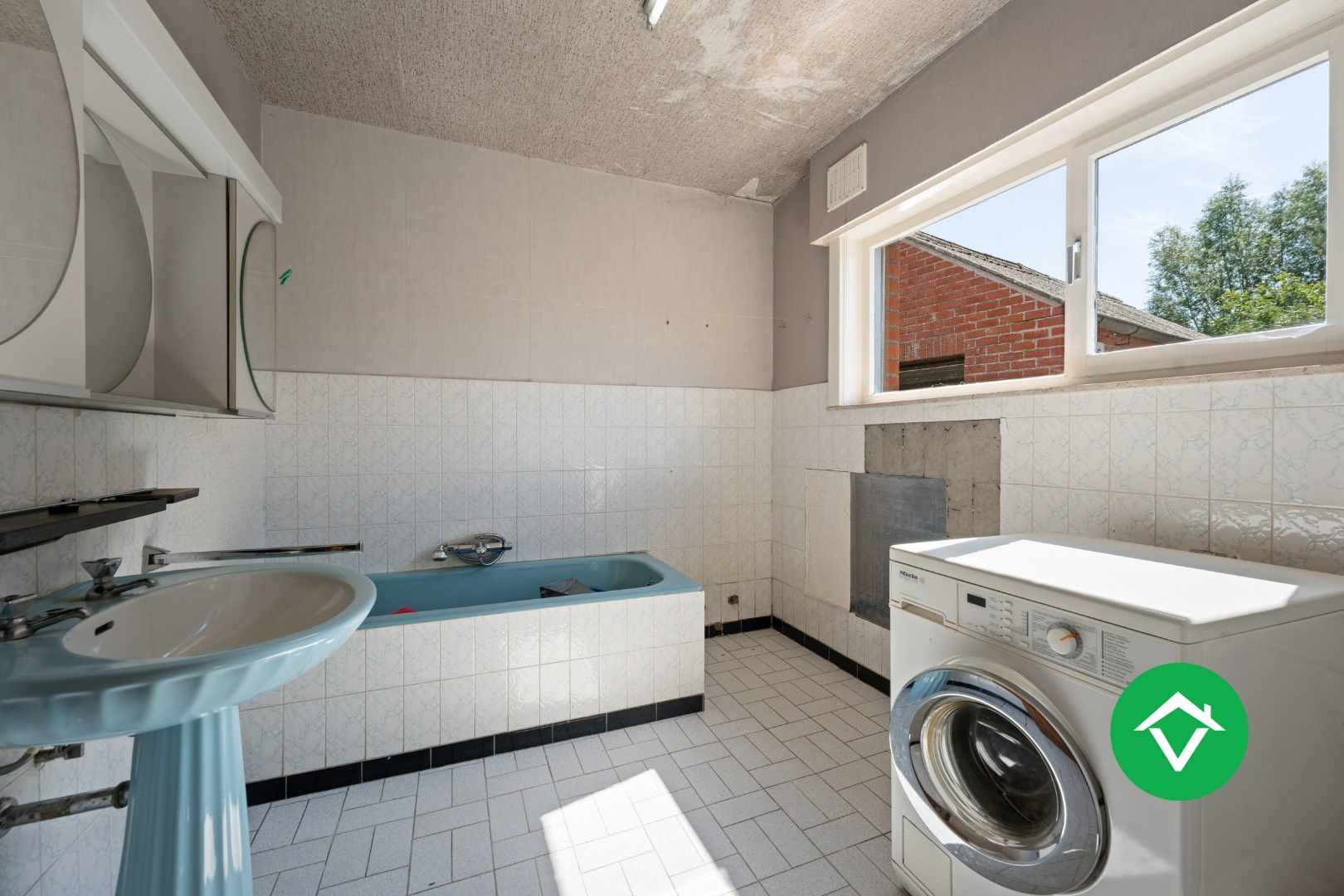 Woning met 3 slaapkamers en garage te Koekelare  foto 16
