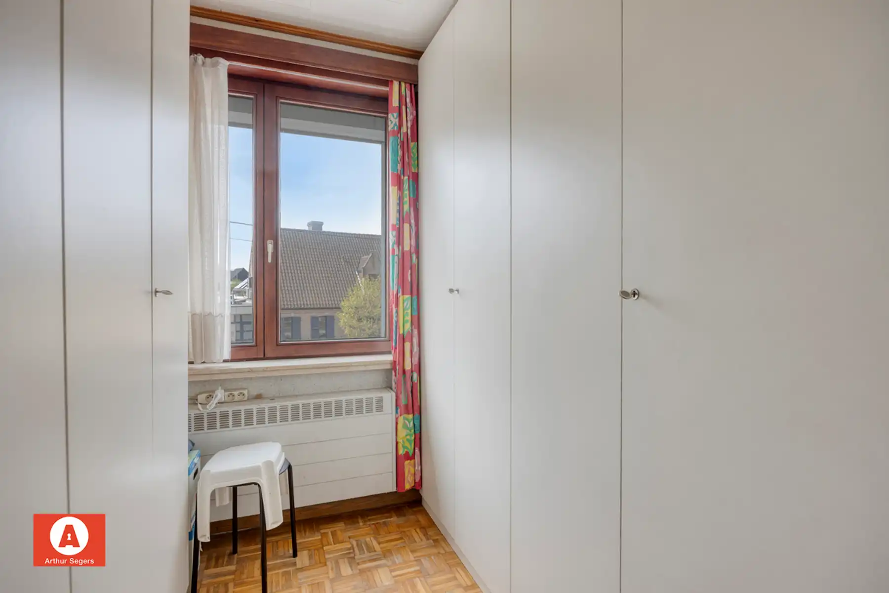 Ruime woning met 5 slpk en prachtige tuin op topligging foto 14