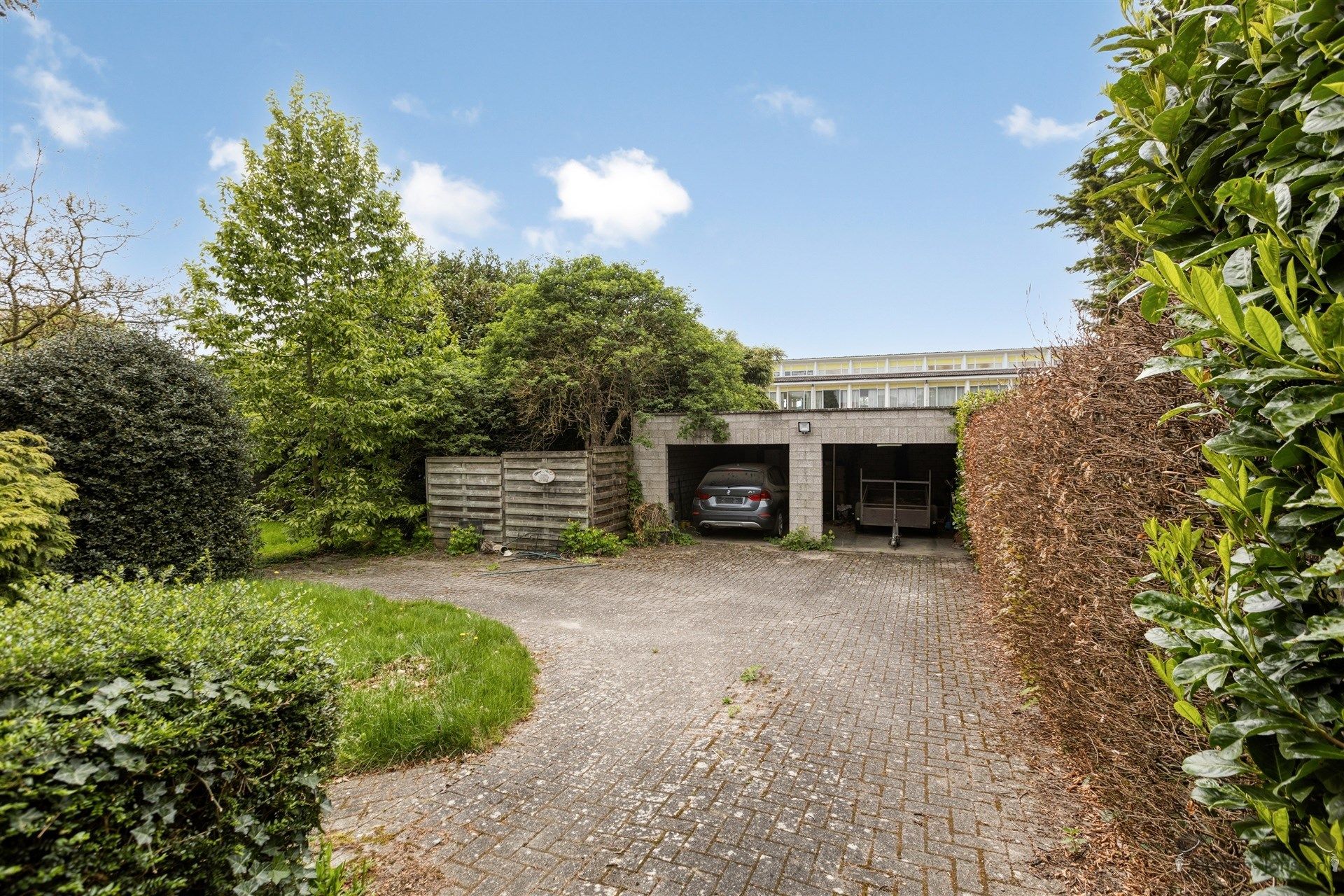 Woning met grote tuin in het centrum van meerhout + 2 garages foto 19