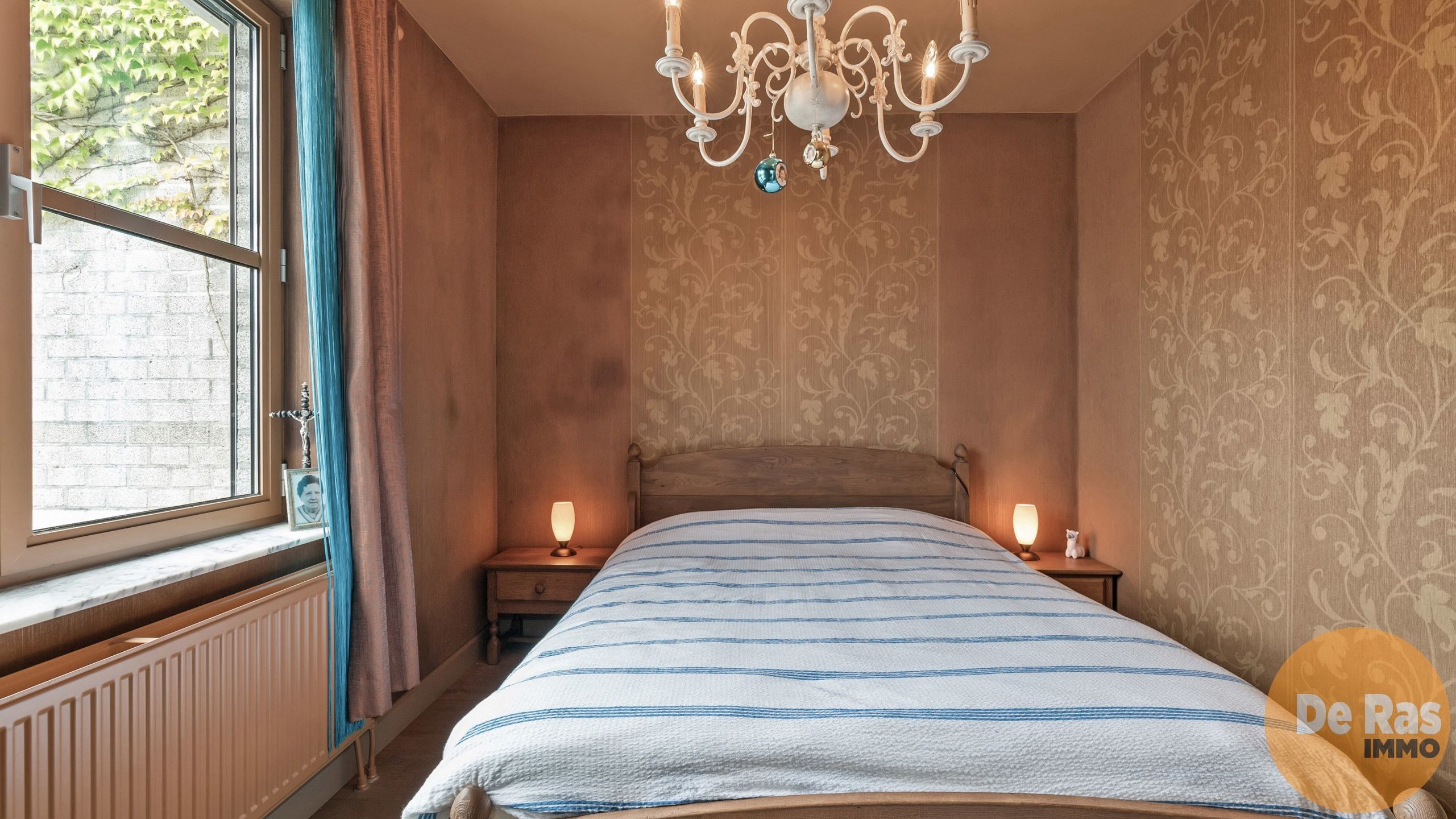 KALKEN  - Zeer centraal gelegen handelspand met ruim appartement foto 19