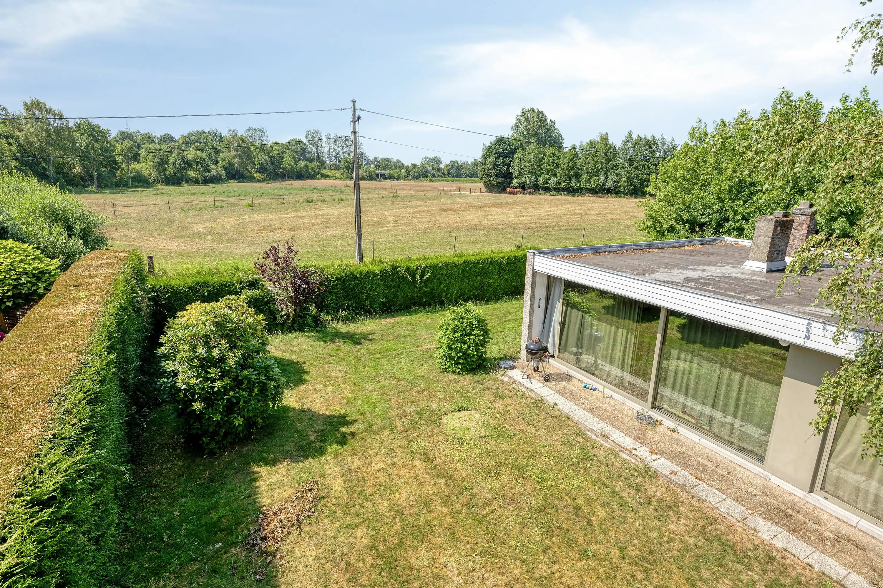 Te renoveren woning op prachtig perceel in Laarne foto 3