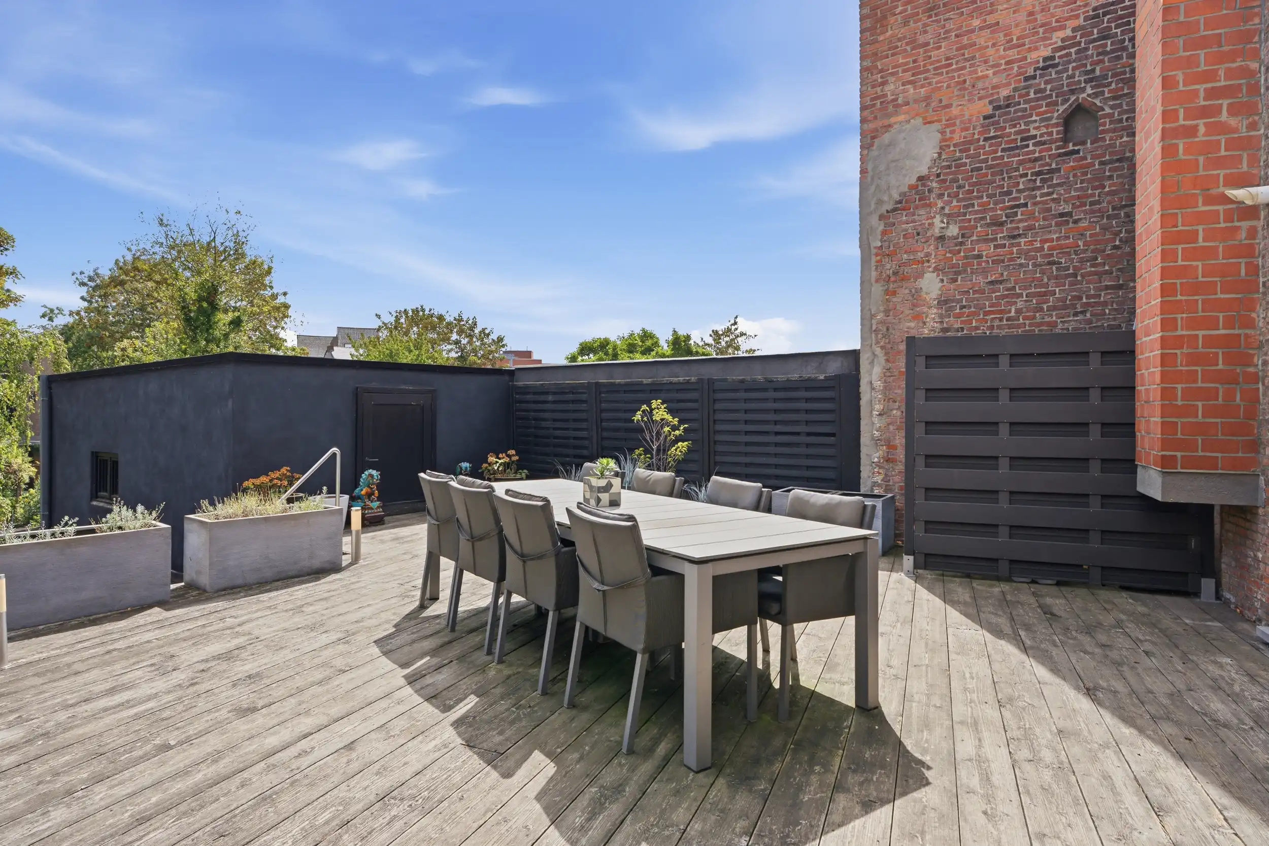 Uniek handelspand met duplex app. en tuin in hartje Wetteren foto 19